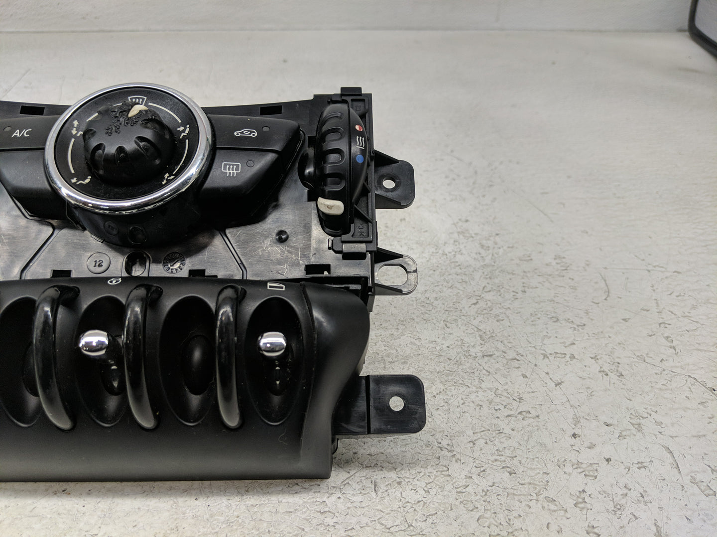 2011-2014 Mini Cooper Climate Control Module Temperature AC/Heater Replacement Fits Fits 2011 2012 2013 2014 OEM Used Auto P