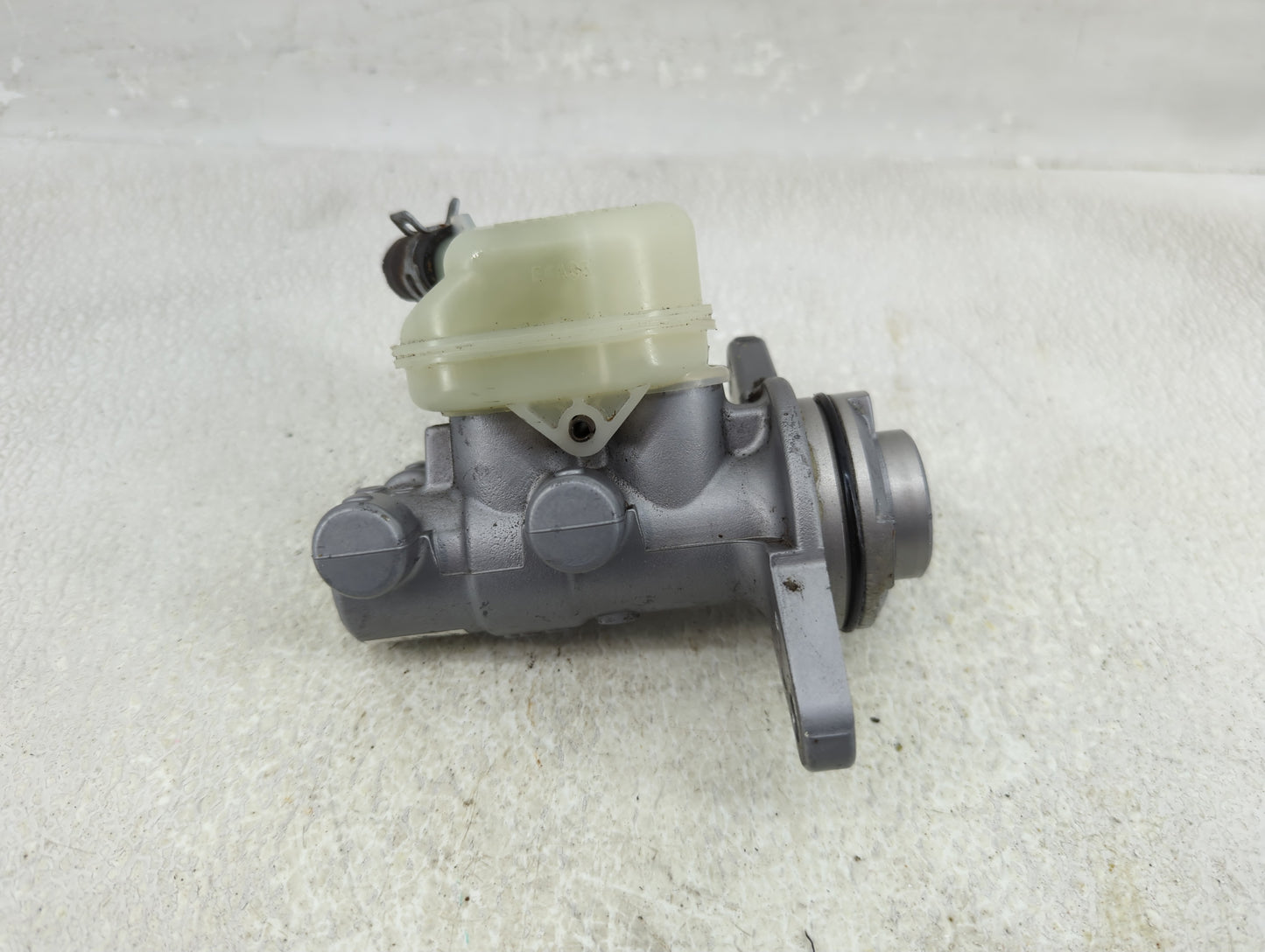 2008-2014 Mini Cooper Brake Master Cylinder - Oemusedautoparts1.com