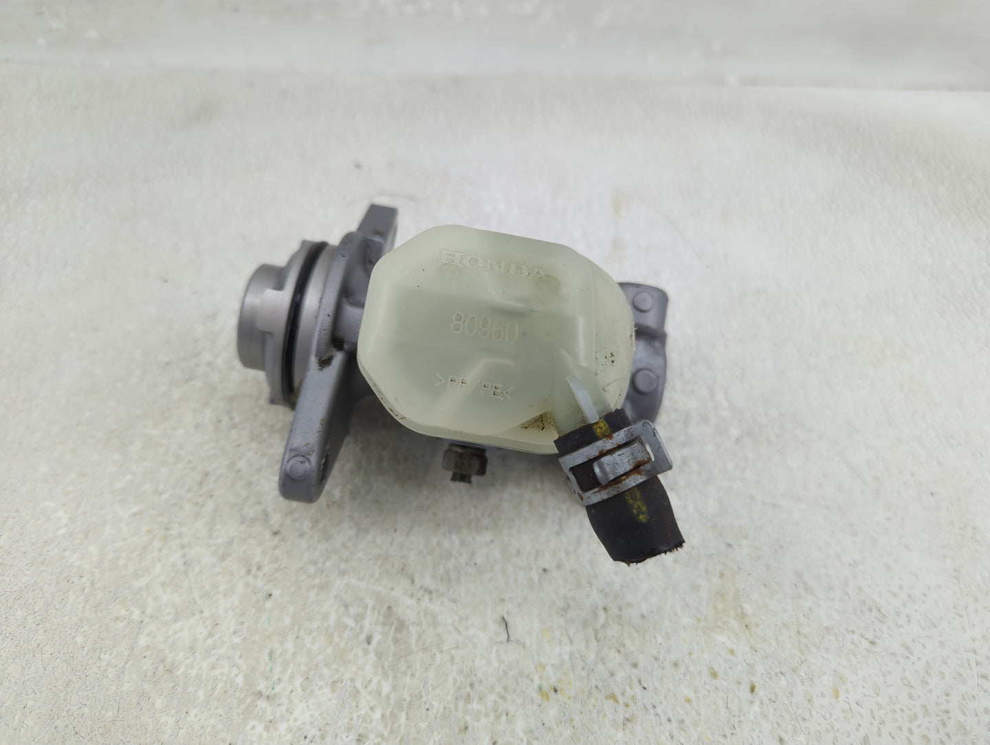 2008-2014 Mini Cooper Brake Master Cylinder - Oemusedautoparts1.com