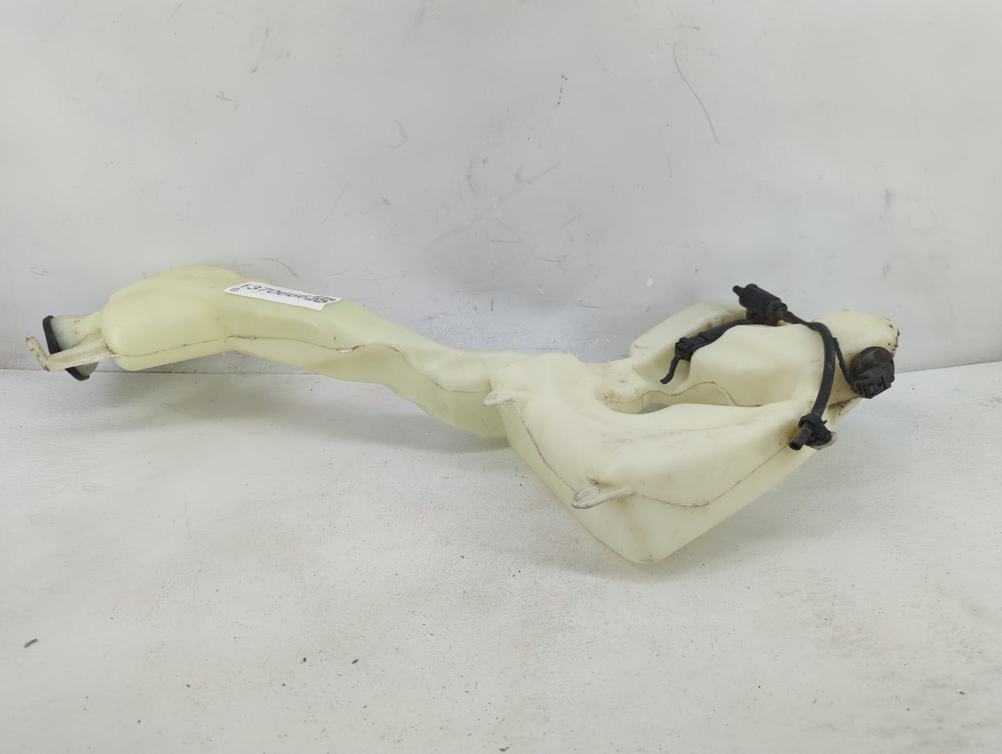 2008-2014 Mini Cooper Windshield Washer Fluid Reservoir Bottle Oem - Oemusedautoparts1.com