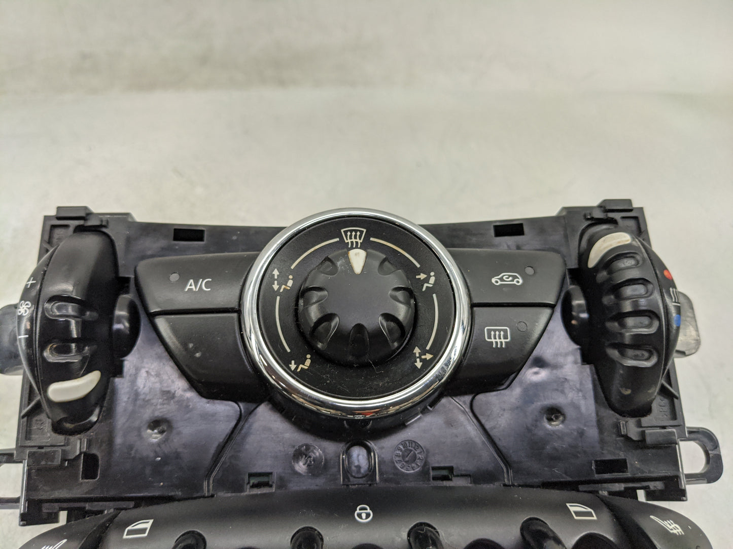 2011-2014 Mini Cooper Climate Control Module Temperature AC/Heater Replacement Fits Fits 2011 2012 2013 2014 OEM Used Auto P