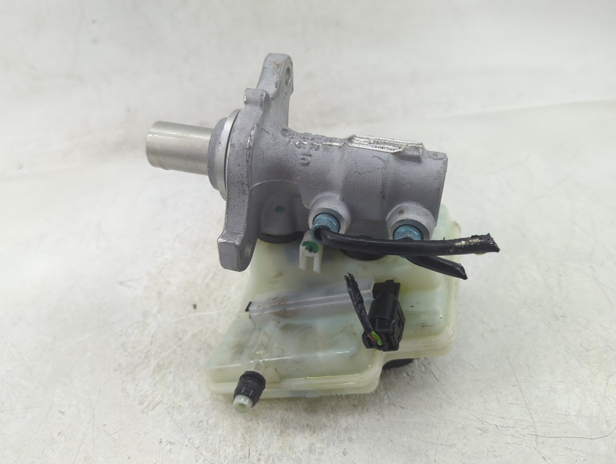 2008-2014 Mini Cooper Brake Master Cylinder 1383095 - Oemusedautoparts1.com