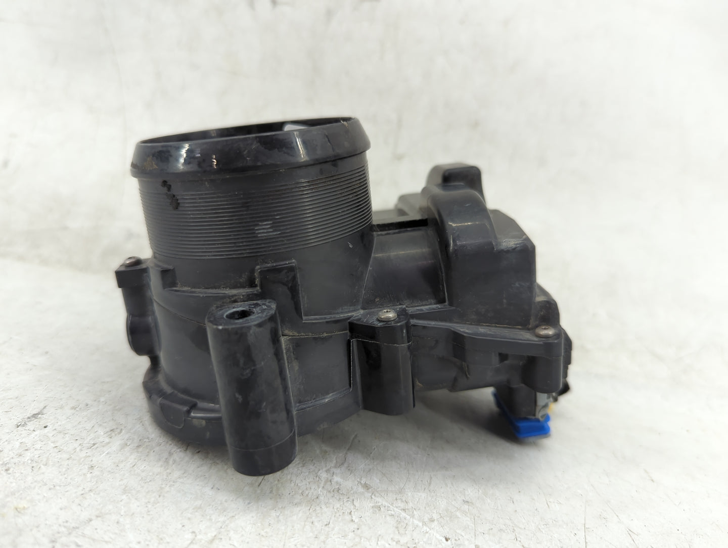 2008-2016 Mini Cooper Throttle Body P/N:A2C38050800 Fits Fits 2008 2009 2010 2011 2012 2013 2014 2015 2016 OEM Used Auto Par