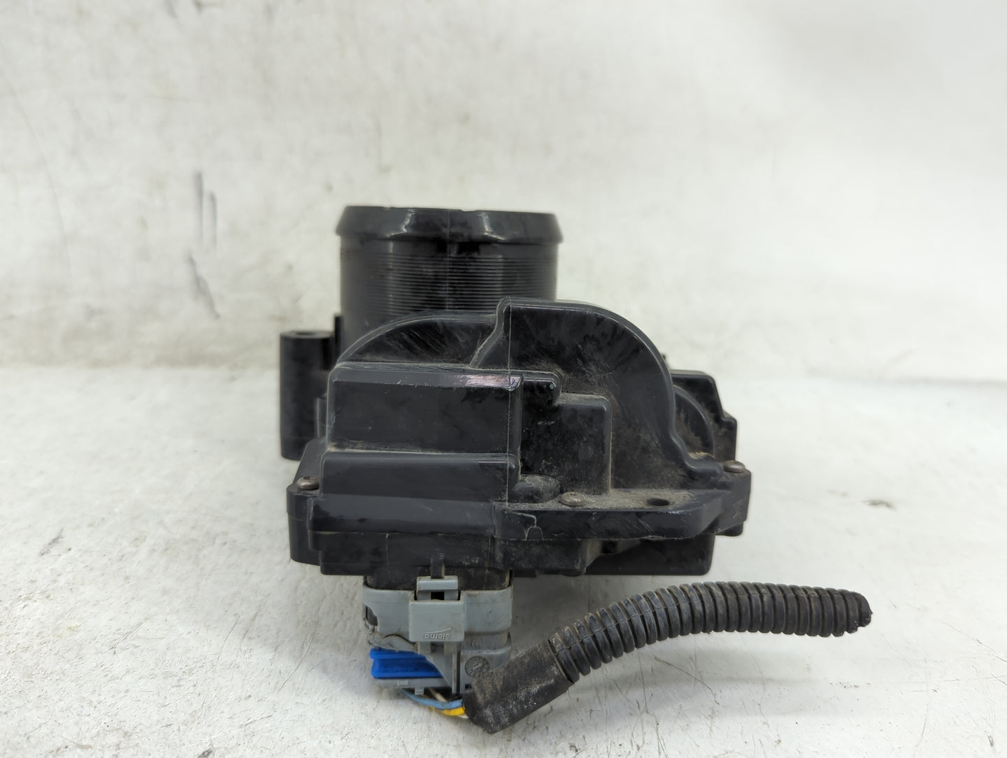 2008-2016 Mini Cooper Throttle Body P/N:A2C38050800 Fits Fits 2008 2009 2010 2011 2012 2013 2014 2015 2016 OEM Used Auto Par