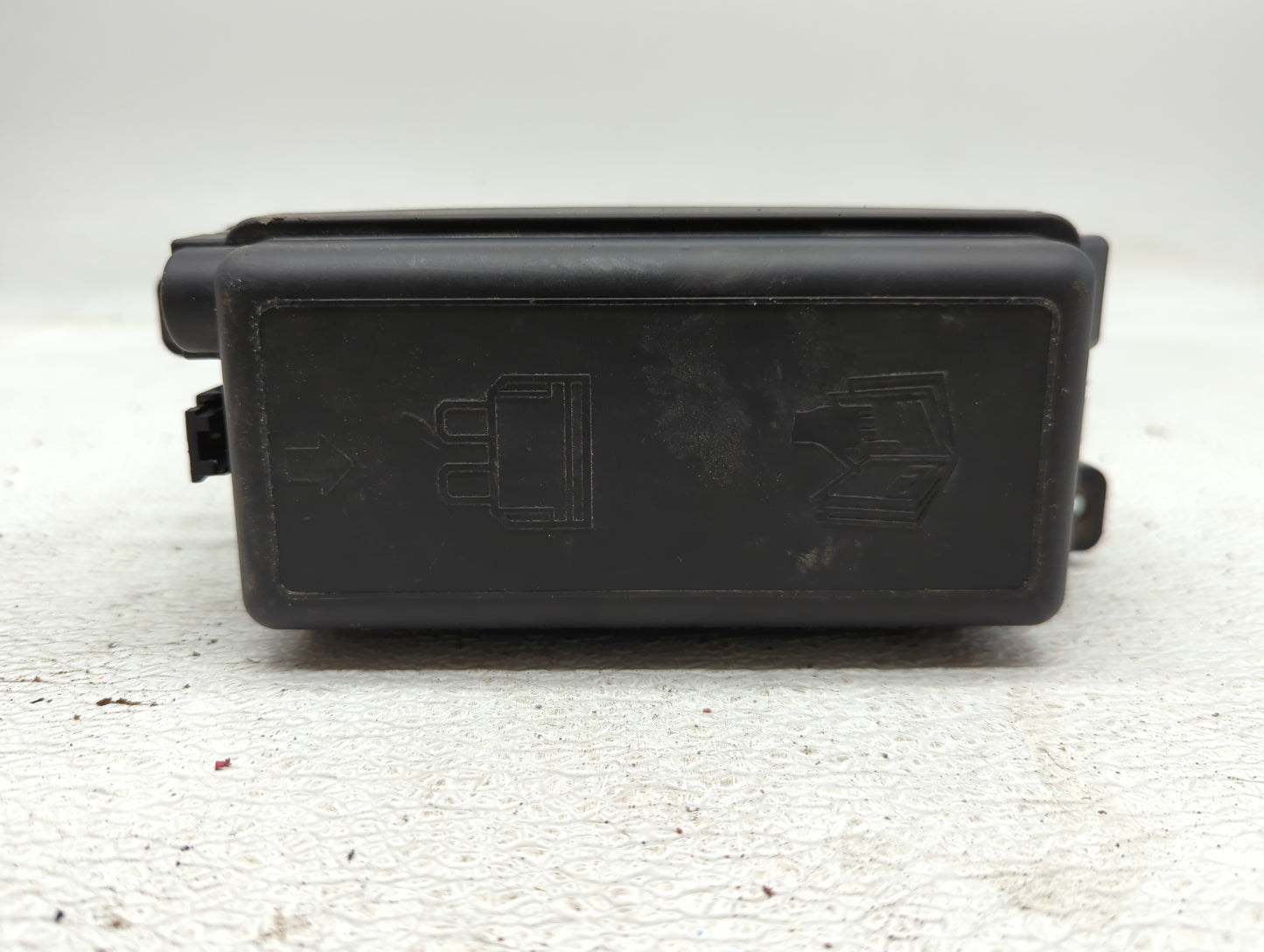 2011-2016 Mini Cooper Fusebox Fuse Box Panel Relay Module P/N:9240943-02 Fits Fits 2011 2012 2013 2014 2015 2016 OEM Used Au