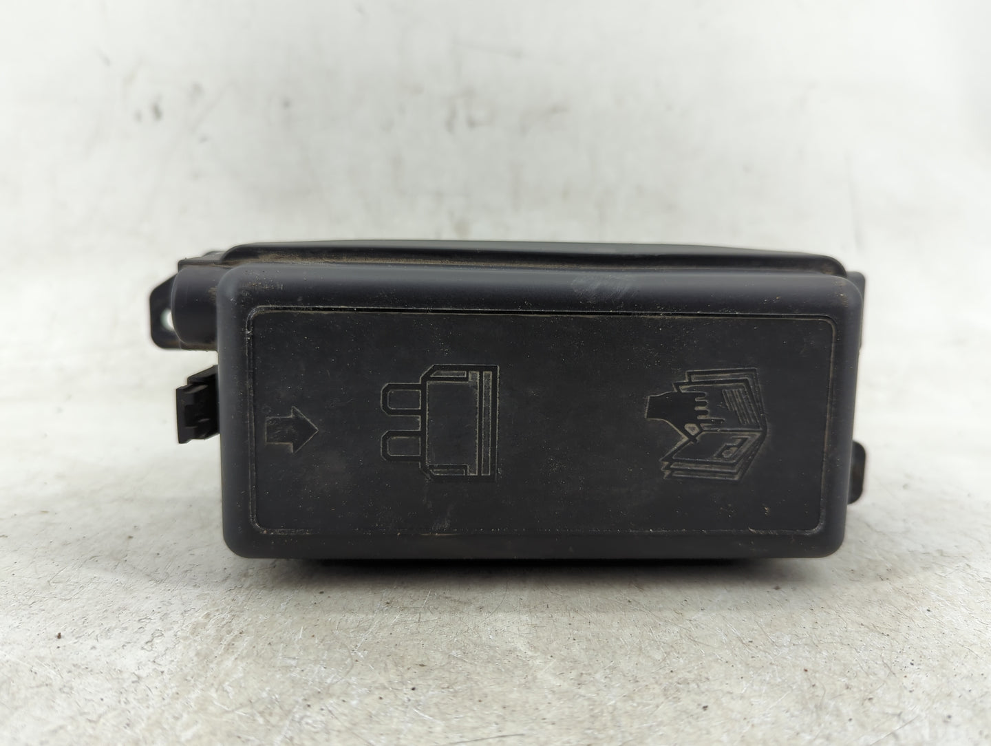 2011-2016 Mini Cooper Fusebox Fuse Box Panel Relay Module P/N:9240943-02 17236010 Fits Fits 2011 2012 2013 2014 2015 2016 OE