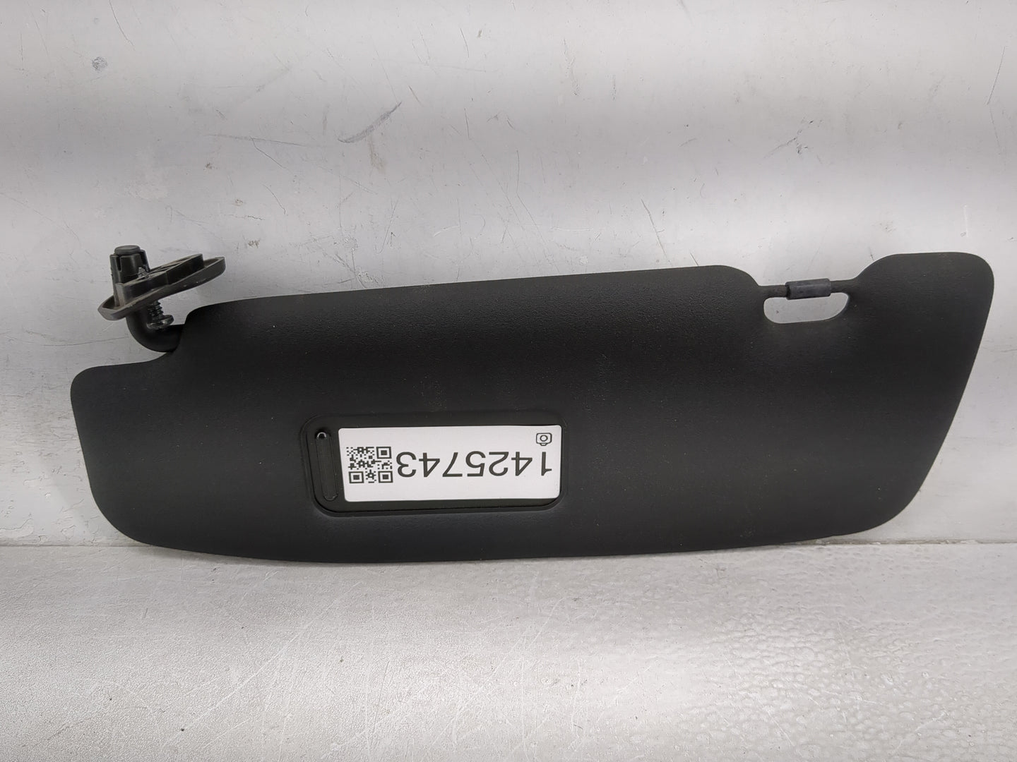 2013 Mini Cooper Sun Visor Shade Replacement Driver Left Mirror Fits OEM Used Auto Parts - Oemusedautoparts1.com