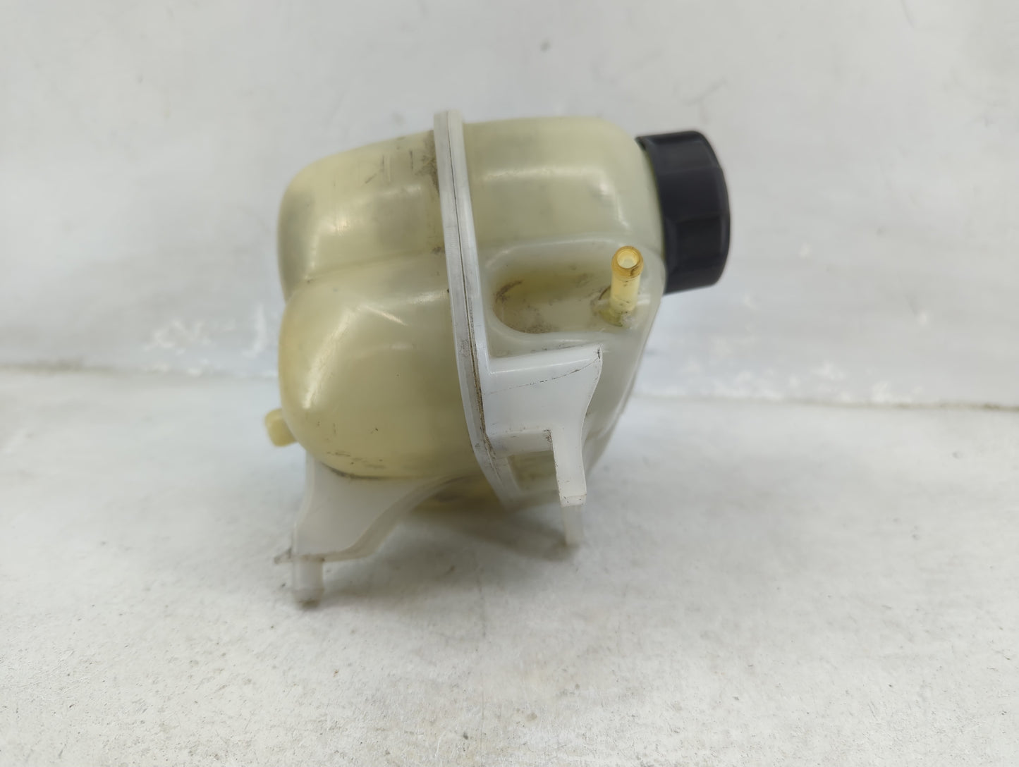 2008-2014 Mini Cooper Radiator Coolant Overflow Expansion Tank Bottle 1450199 - Oemusedautoparts1.com