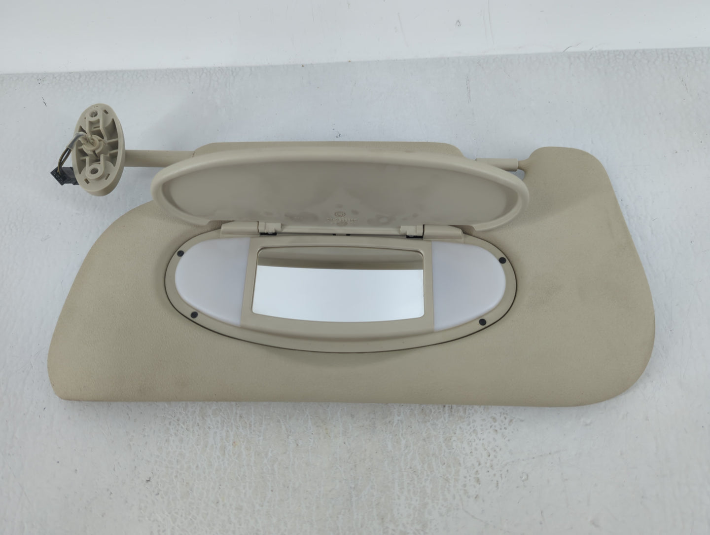 2013 Mini Cooper Sun Visor Shade Replacement Passenger Right Mirror Fits OEM Used Auto Parts - Oemusedautoparts1.com