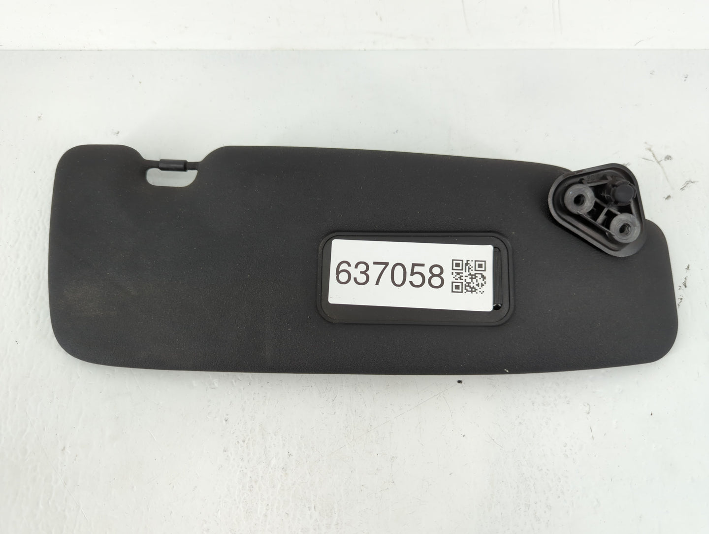 2013 Mini Cooper Sun Visor Shade Replacement Passenger Right Mirror Fits OEM Used Auto Parts - Oemusedautoparts1.com