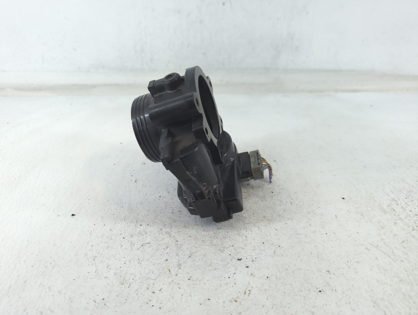 2008-2013 Mini Cooper Throttle Body P/N:A2C53386323 Fits Fits 2008 2009 2010 2011 2012 2013 OEM Used Auto Parts - Oemusedaut