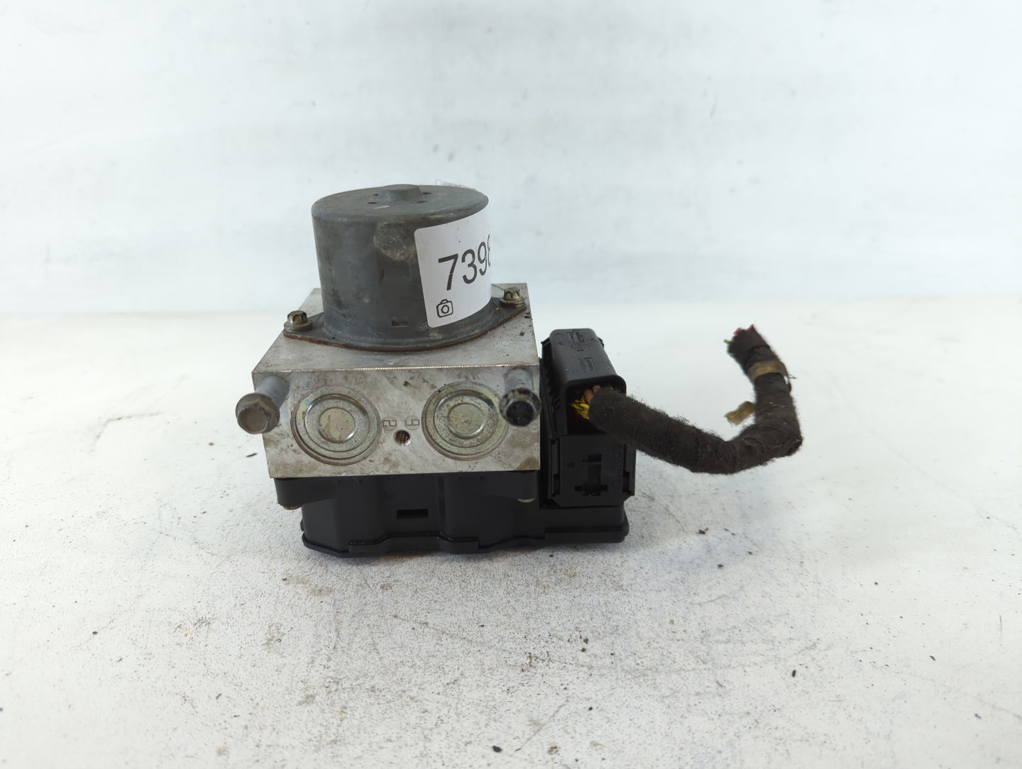 2012-2013 Mini Cooper ABS Pump Control Module Replacement P/N:3451 9811616 01 Fits Fits 2012 2013 OEM Used Auto Parts - Oemu
