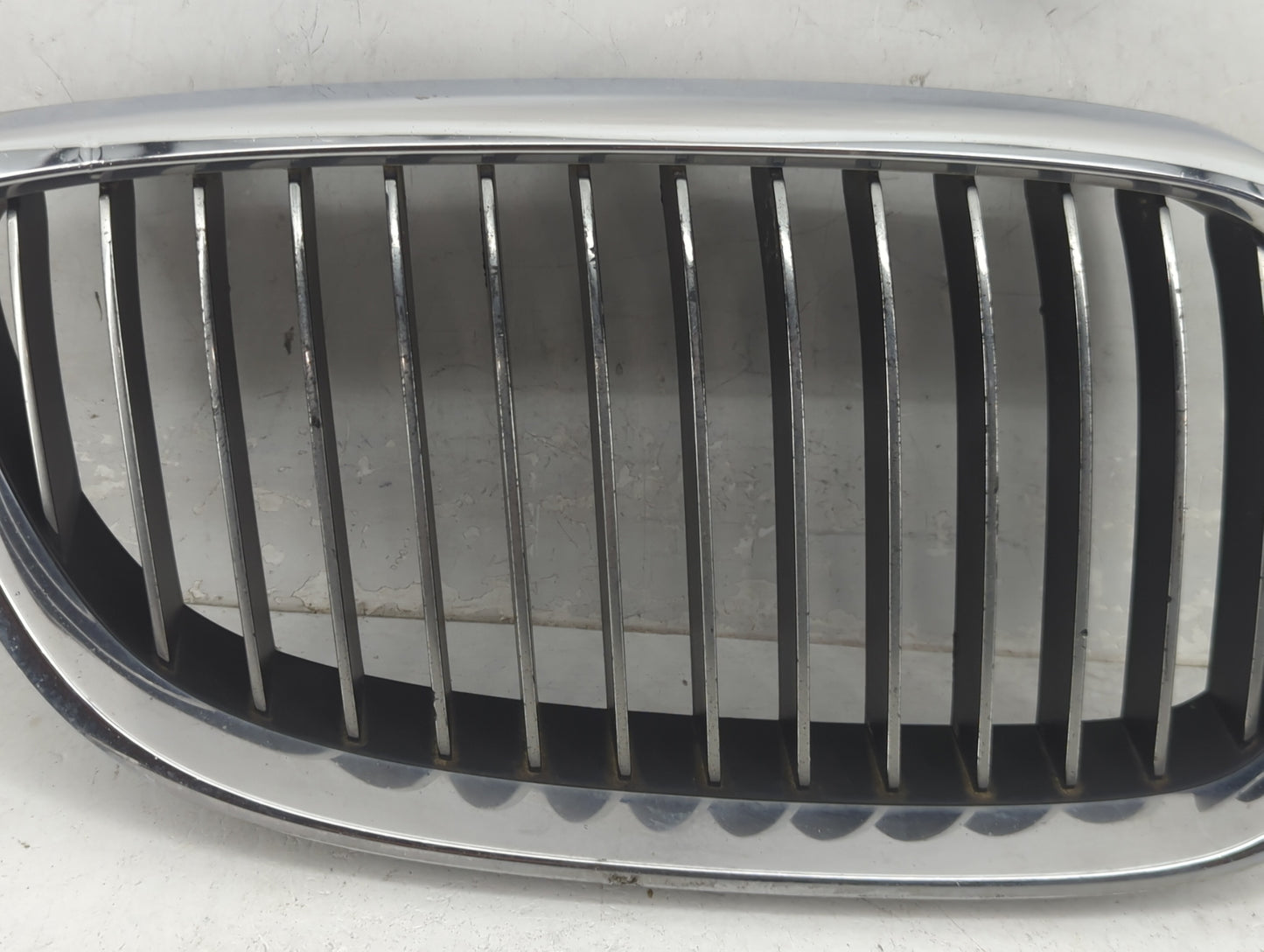 2011-2014 Mini Cooper Countryman Front Grille Bumper Not Included - Oemusedautoparts1.com