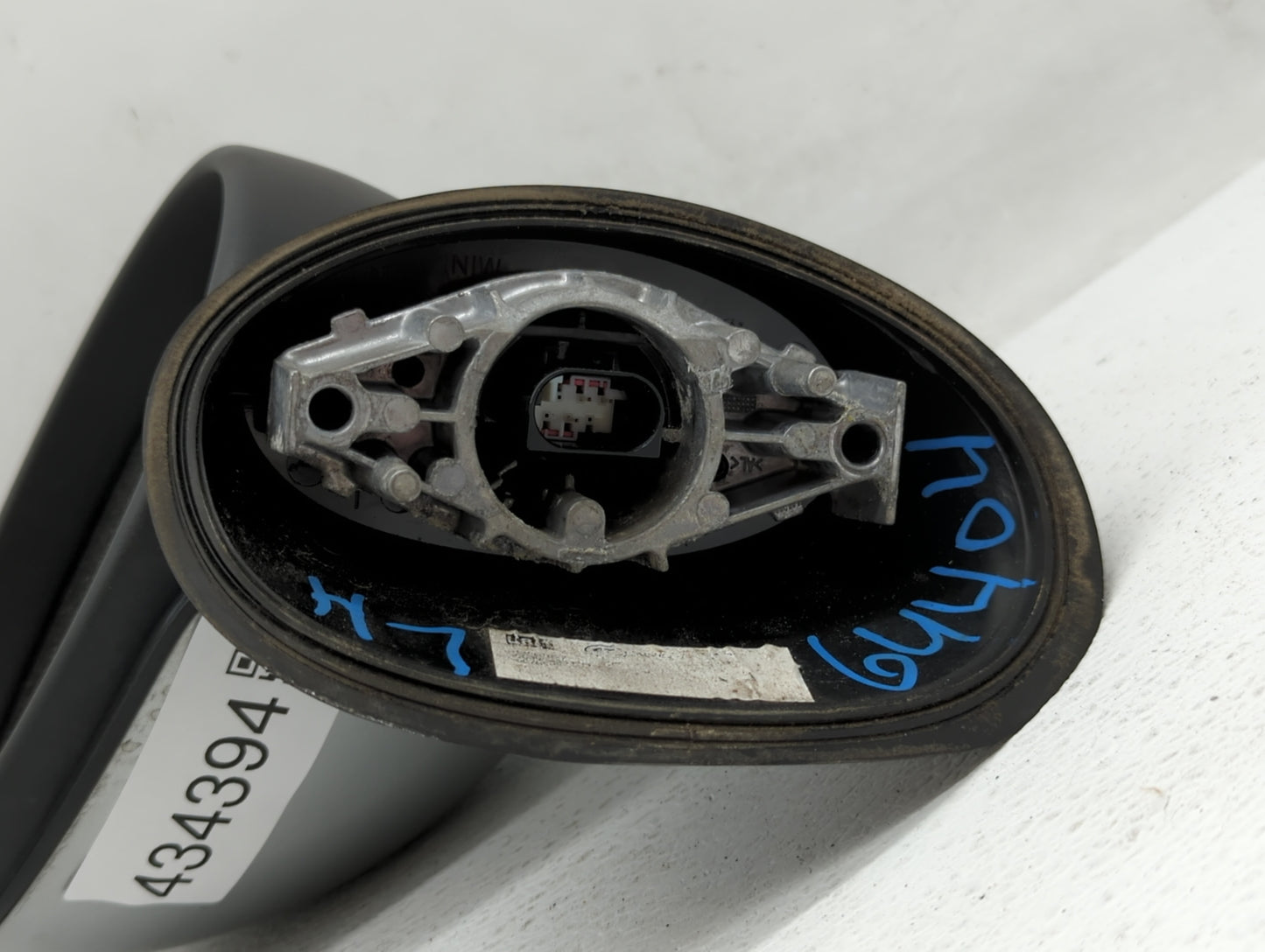 2011-2016 Mini Cooper Countryman Driver Side View Mirror - Left Door Mirror OEM Used - Oemusedautoparts1.com