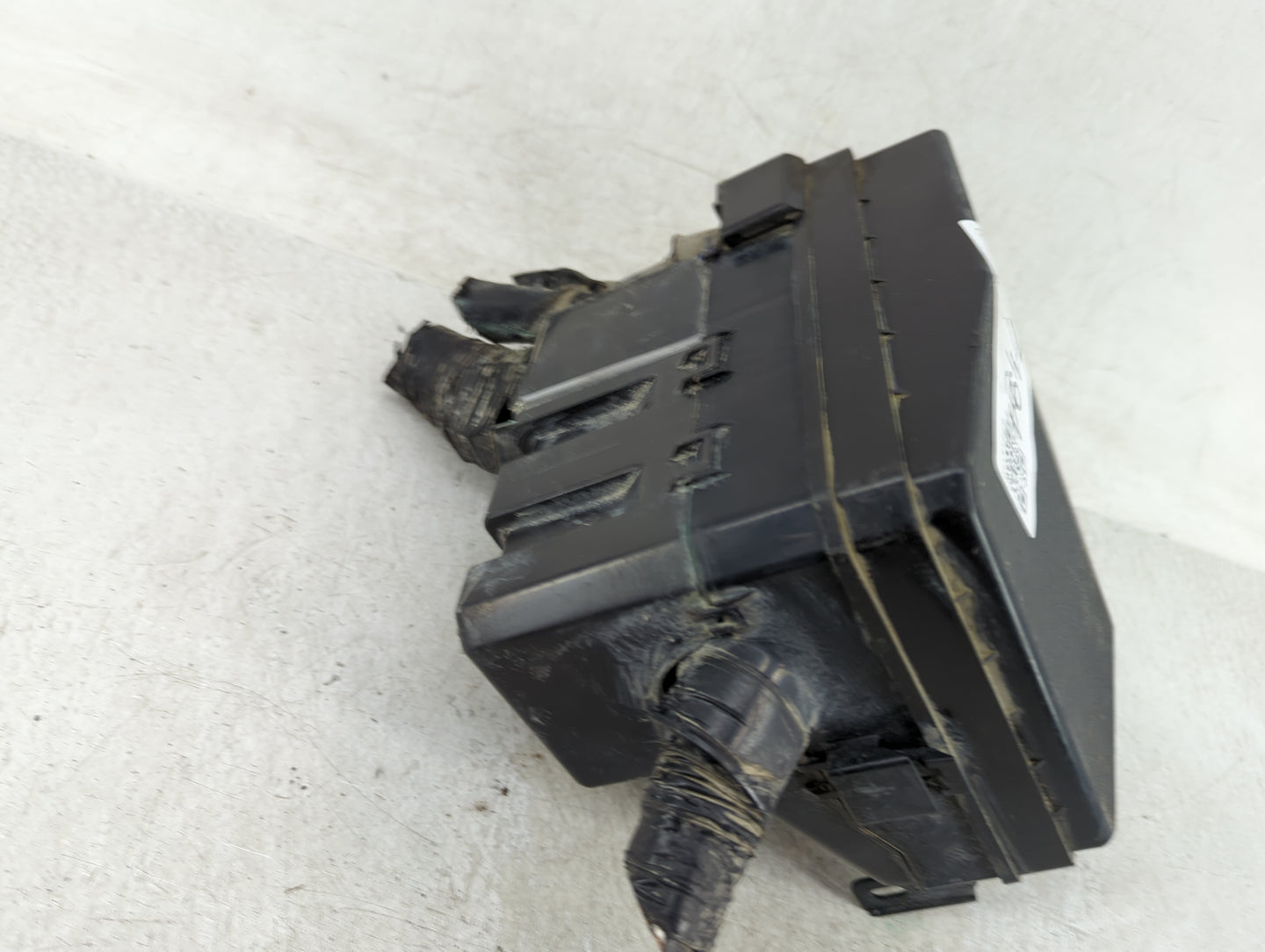 2012-2015 Mitsubishi Lancer Fusebox Fuse Box Panel Relay Module Fits Fits 2012 2013 2014 2015 OEM Used Auto Parts - Oemuseda