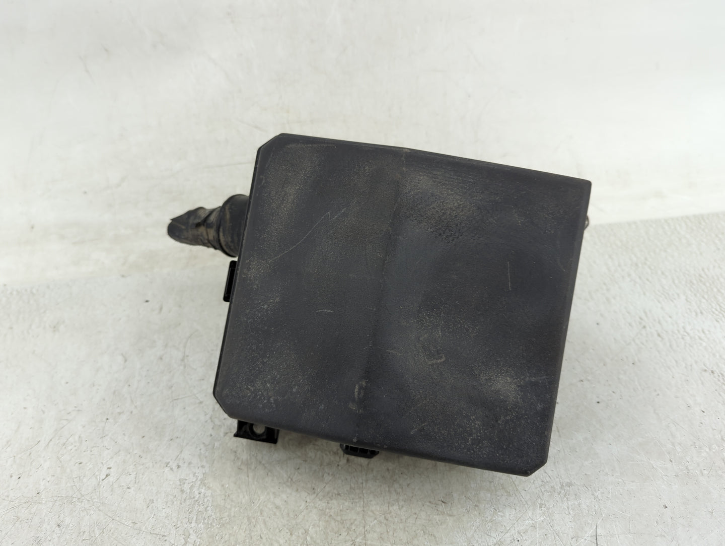2012-2015 Mitsubishi Lancer Fusebox Fuse Box Panel Relay Module Fits Fits 2012 2013 2014 2015 OEM Used Auto Parts - Oemuseda