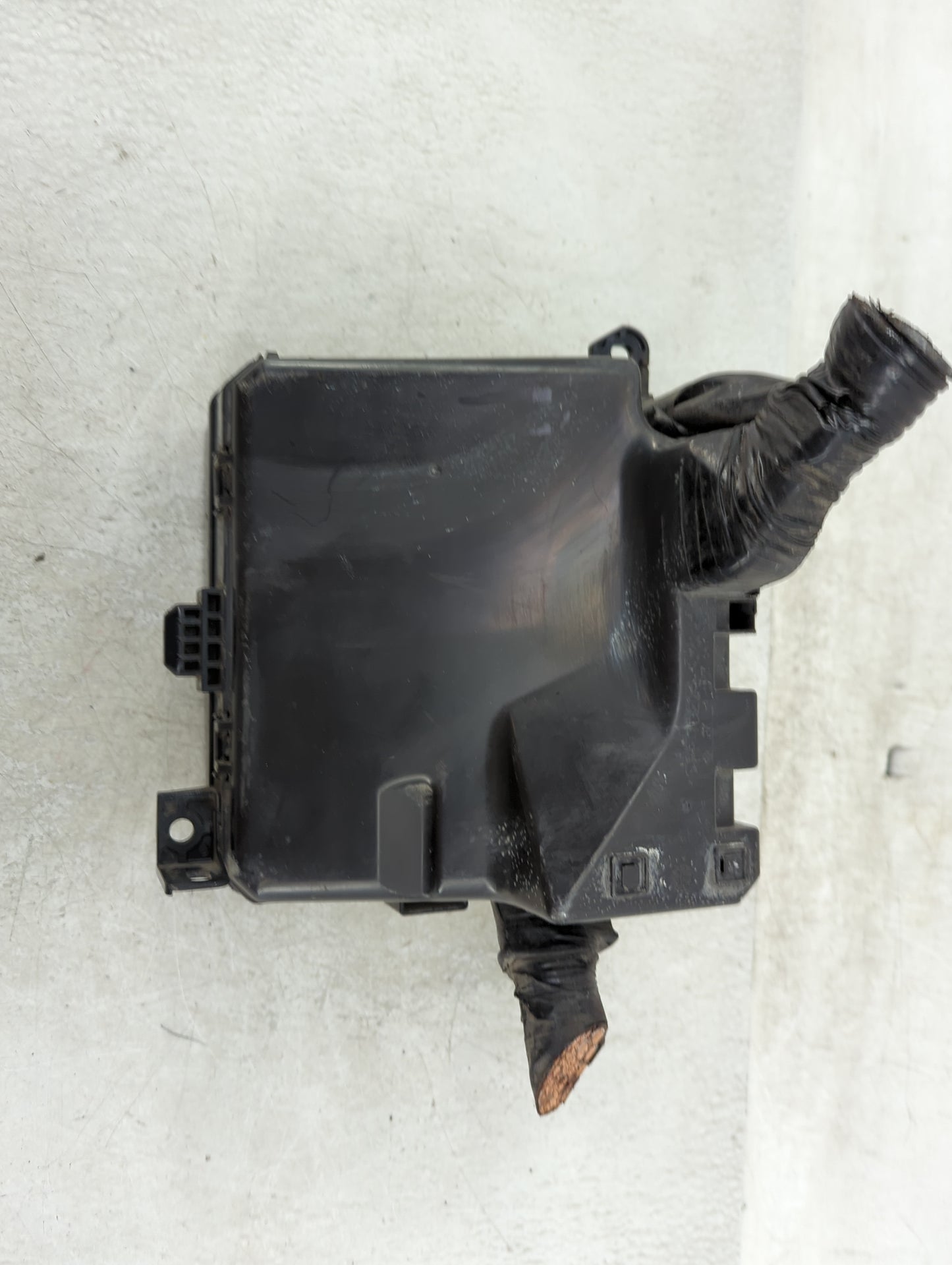 2012-2015 Mitsubishi Lancer Fusebox Fuse Box Panel Relay Module Fits Fits 2012 2013 2014 2015 OEM Used Auto Parts - Oemuseda