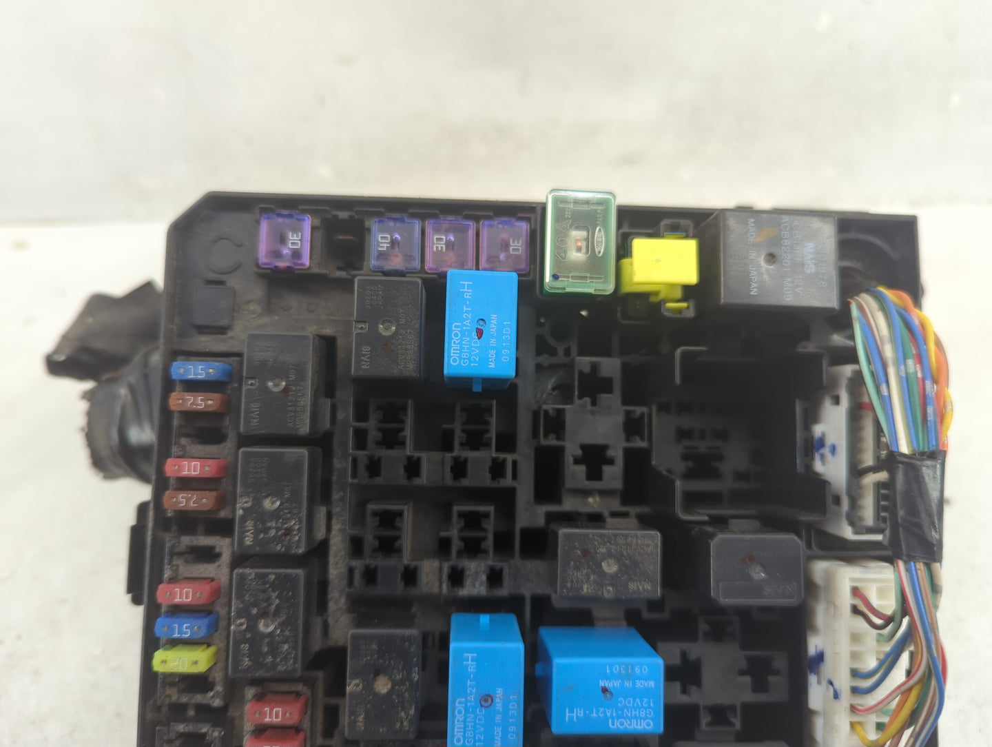 2012-2015 Mitsubishi Lancer Fusebox Fuse Box Panel Relay Module Fits Fits 2012 2013 2014 2015 OEM Used Auto Parts - Oemuseda