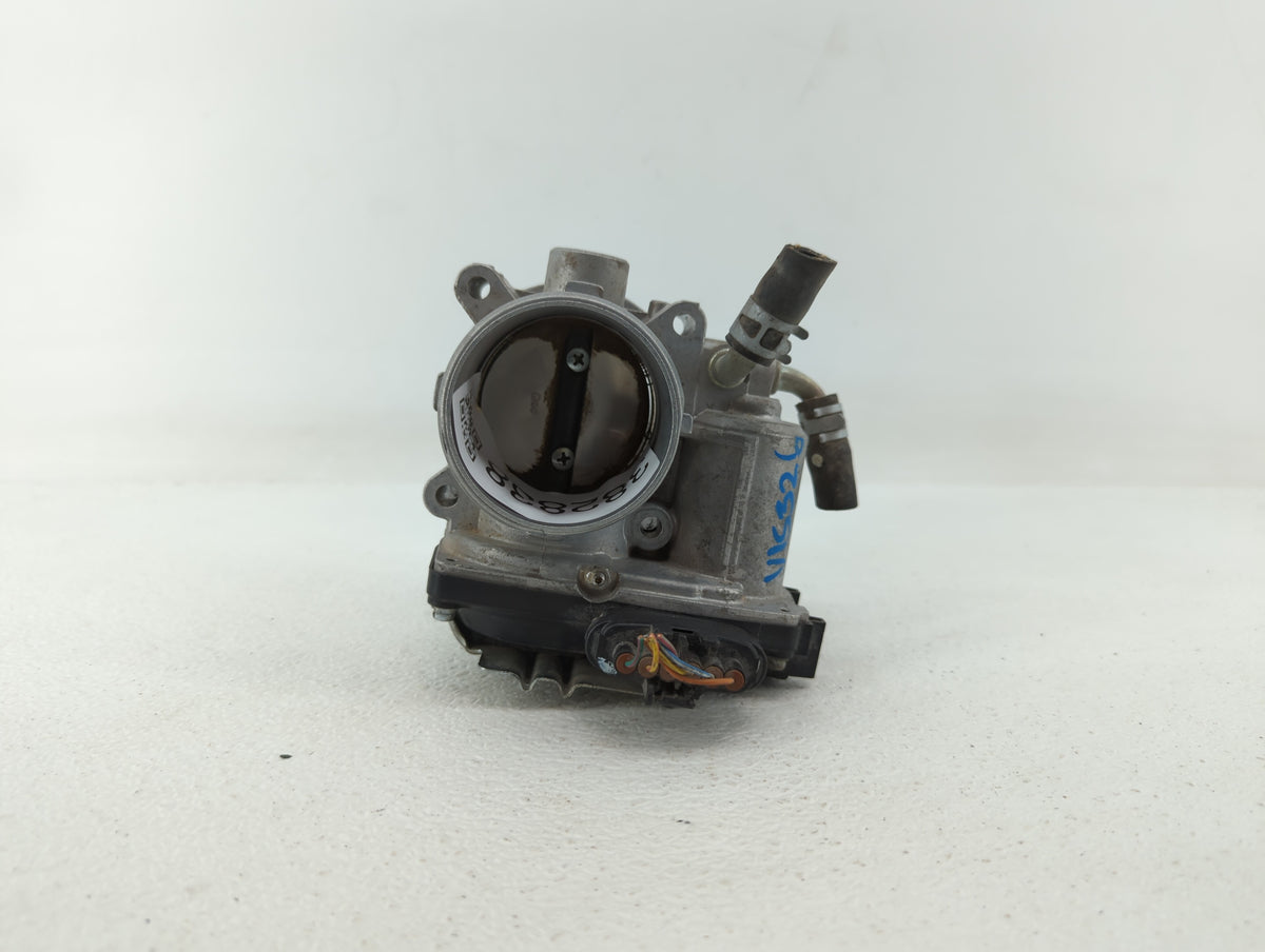 2013-2017 Mitsubishi Lancer Throttle Body P/N:57021 B Fits Fits 2013 2014 2015 2016 2017 OEM Used Auto Parts - Oemusedautopa