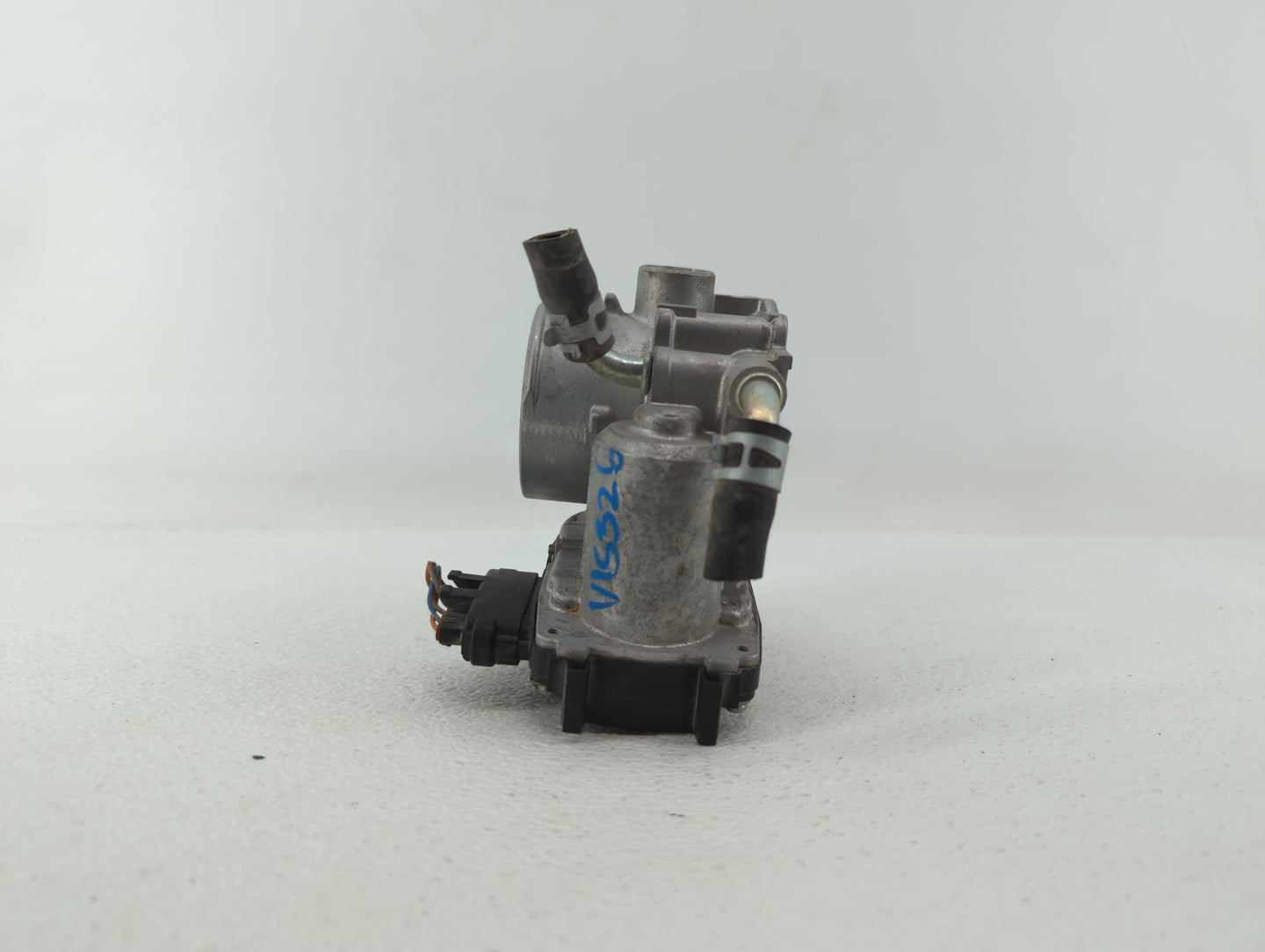 2013 Mitsubishi Lancer Throttle Body P/N:57021 B Fits OEM Used Auto Parts - Oemusedautoparts1.com