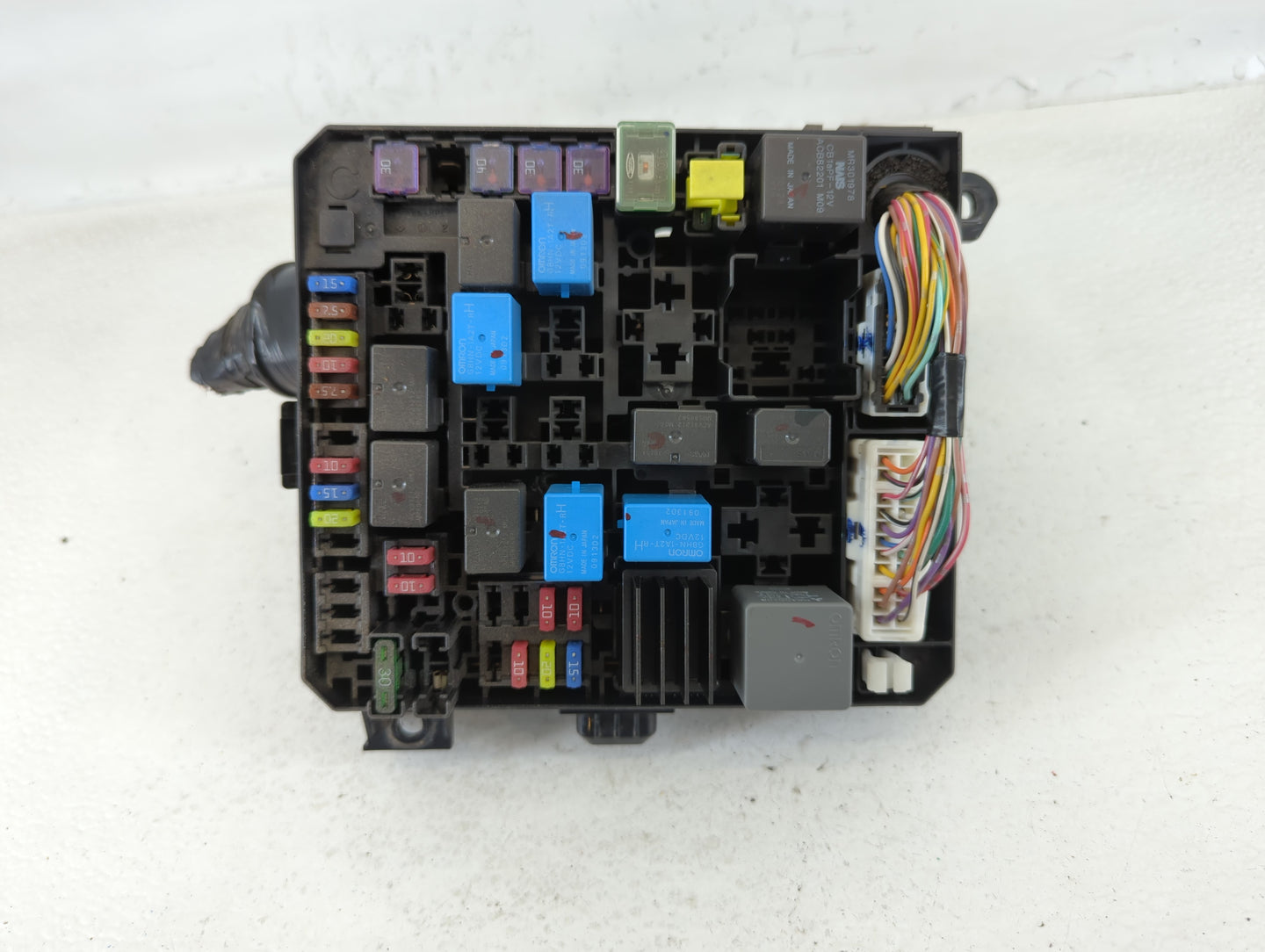 2012-2015 Mitsubishi Lancer Fusebox Fuse Box Panel Relay Module P/N:8565A268 Fits Fits 2012 2013 2014 2015 OEM Used Auto Par