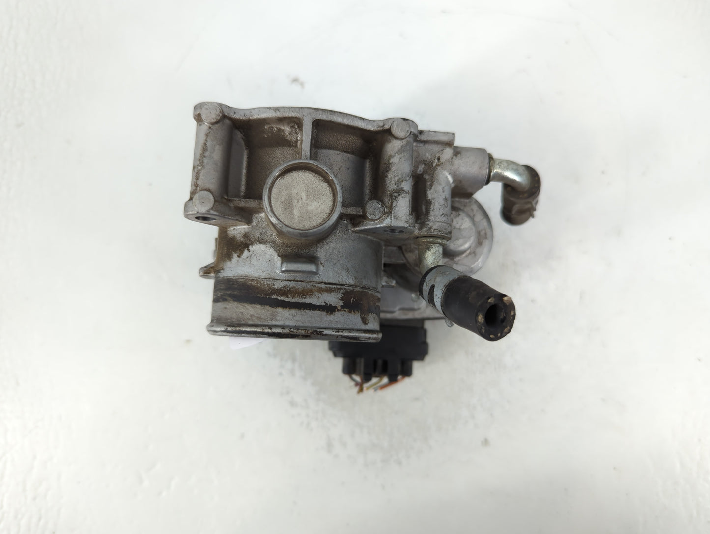 2013-2017 Mitsubishi Lancer Throttle Body P/N:2Y20 0848 Fits Fits 2013 2014 2015 2016 2017 OEM Used Auto Parts - Oemusedauto