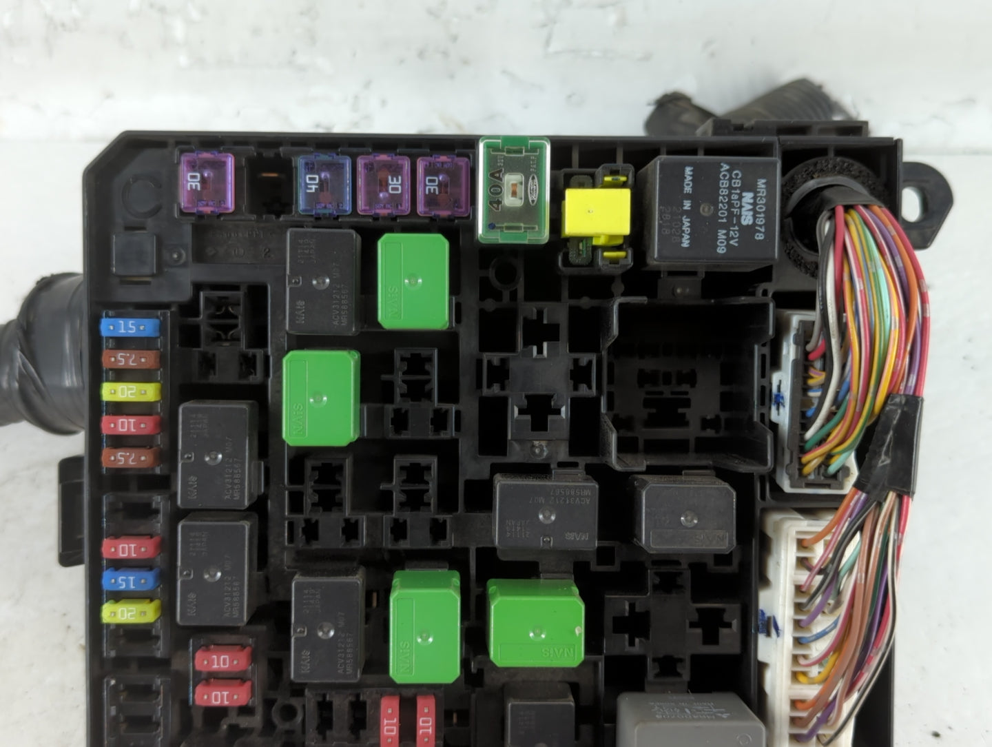2012-2015 Mitsubishi Lancer Fusebox Fuse Box Panel Relay Module P/N:8565A268 Fits Fits 2012 2013 2014 2015 OEM Used Auto Par