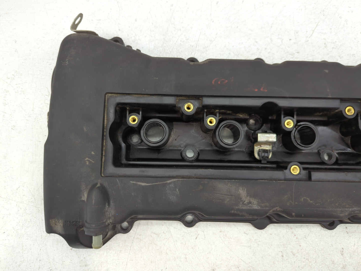 2013 Mitsubishi Lancer Driver Left Cylinder Head Valve Cover P/N:PA66-GF33 Fits OEM Used Auto Parts - Oemusedautoparts1.com