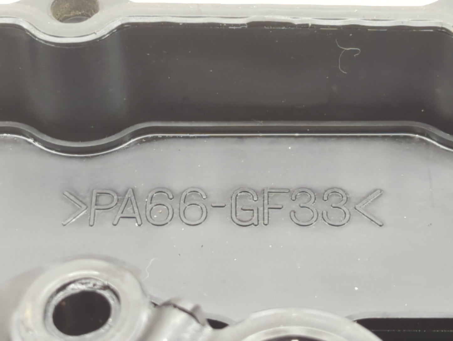 2013 Mitsubishi Lancer Driver Left Cylinder Head Valve Cover P/N:PA66-GF33 Fits OEM Used Auto Parts - Oemusedautoparts1.com
