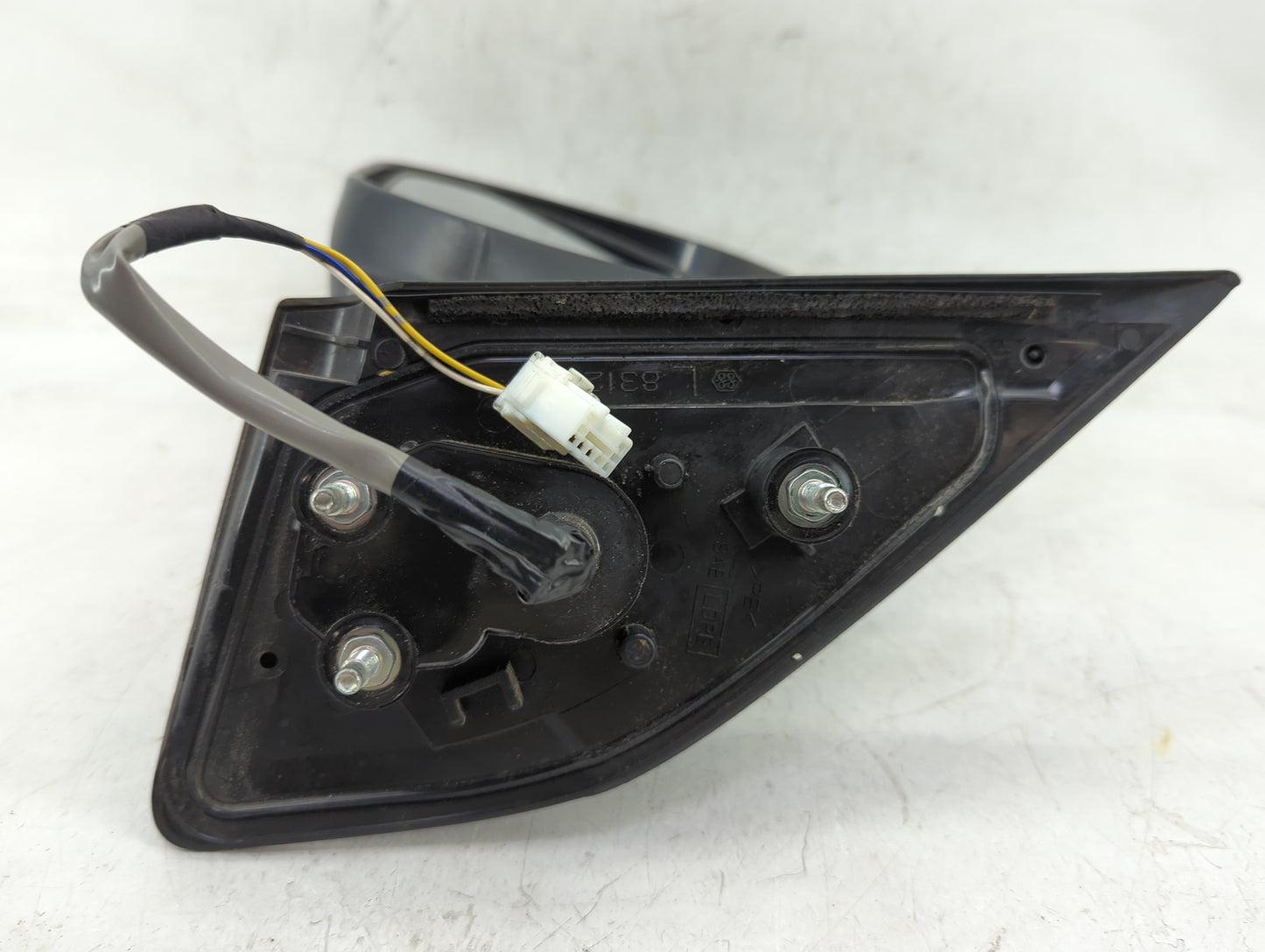 2011-2013 Mitsubishi Outlander Driver Side View Mirror - Left Door Mirror OEM Used - Oemusedautoparts1.com