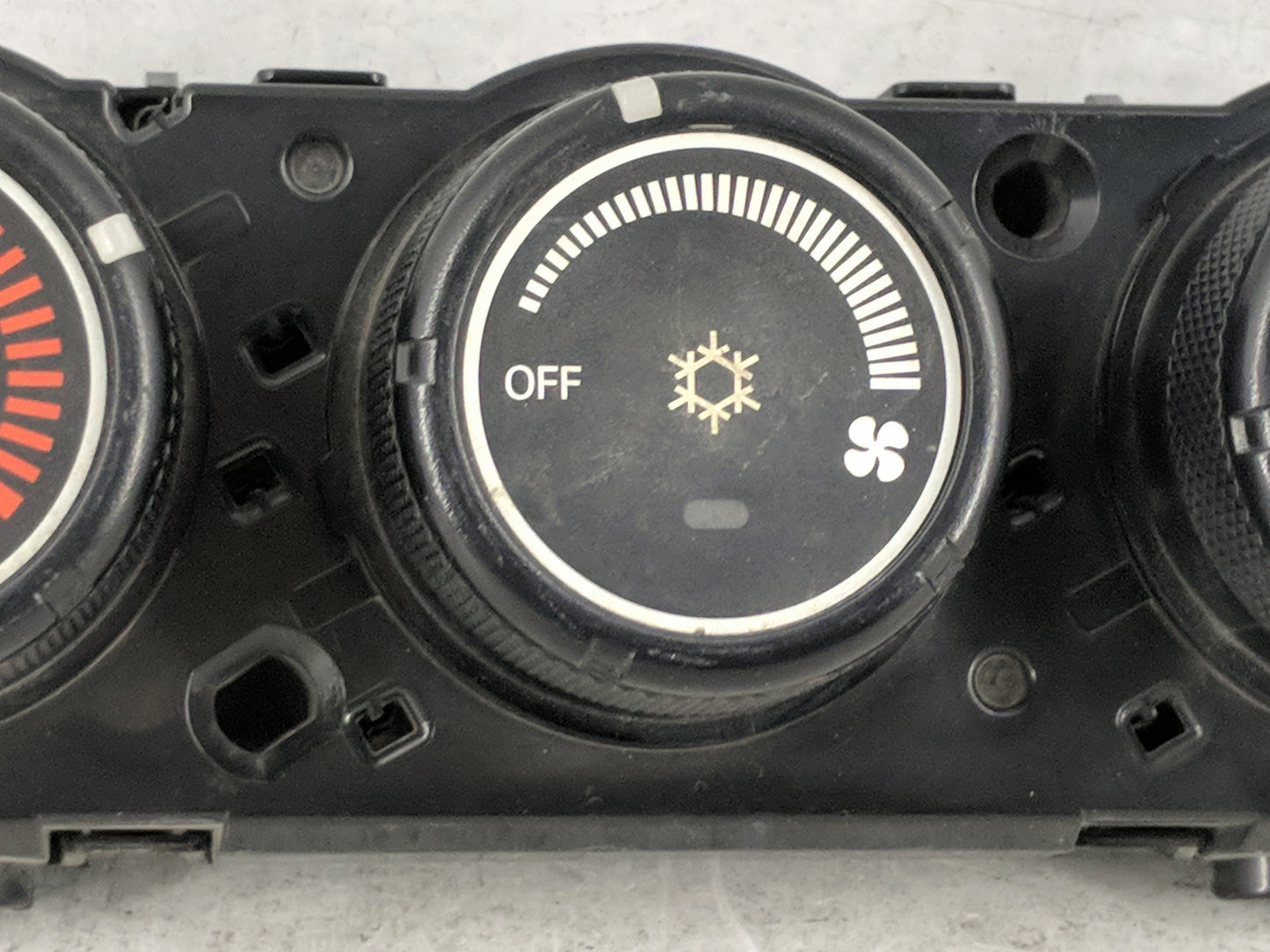 2007-2013 Mitsubishi Outlander Climate Control Module Temperature AC/Heater Replacement P/N:7820A116XA Fits OEM Used Auto Pa