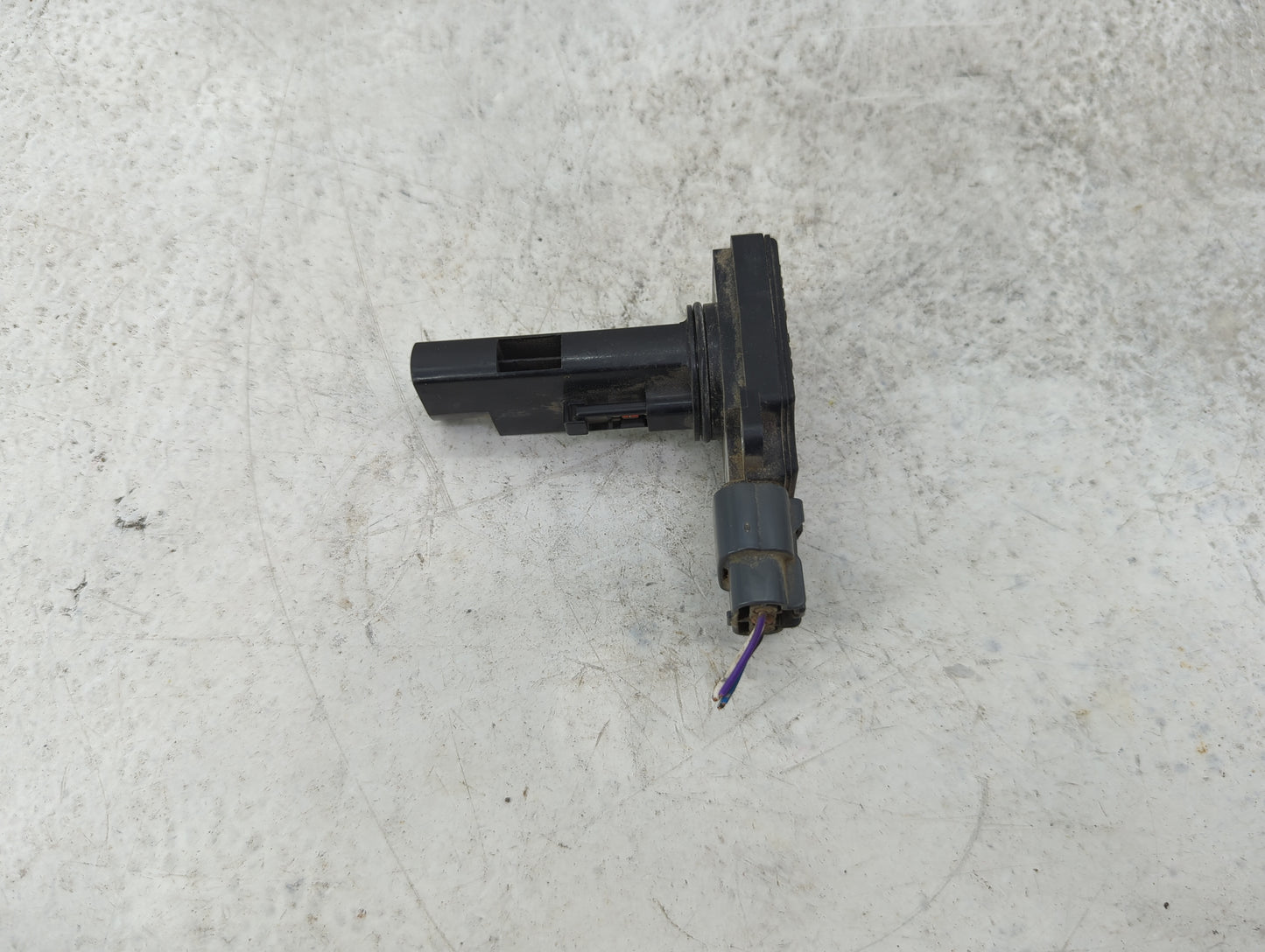 2004-2013 Mitsubishi Outlander Mass Air Flow Meter Maf 1489548 - Oemusedautoparts1.com