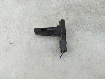 compare product 2004-2013 Mitsubishi Outlander Mass Air Flow Meter Maf 1489548