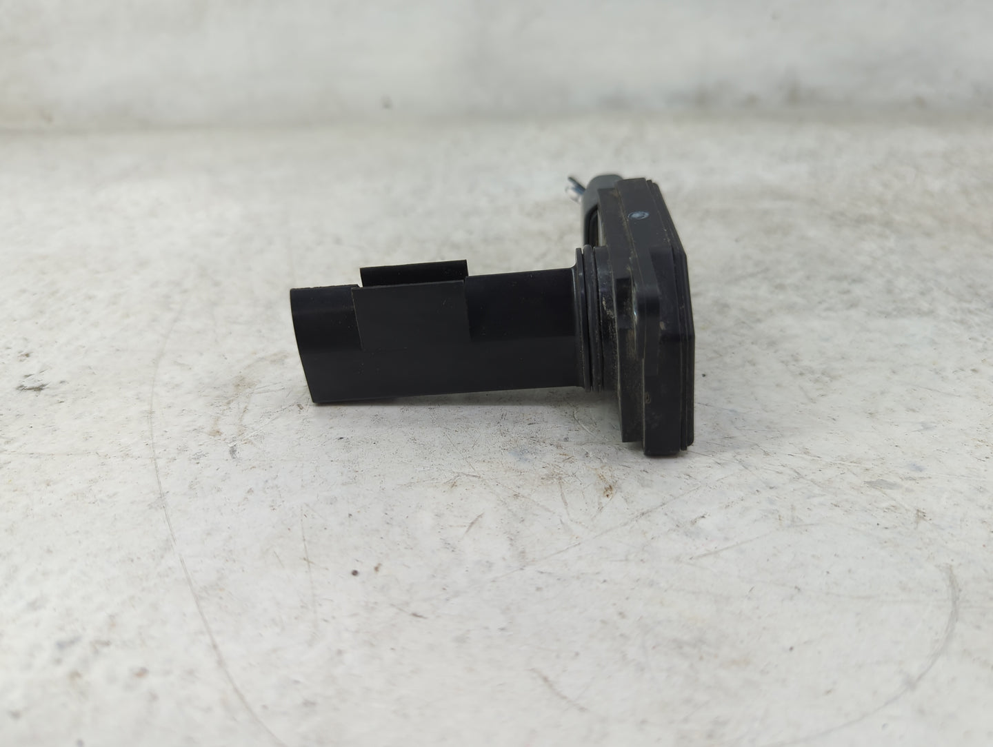 2004-2013 Mitsubishi Outlander Mass Air Flow Meter Maf 1489548 - Oemusedautoparts1.com
