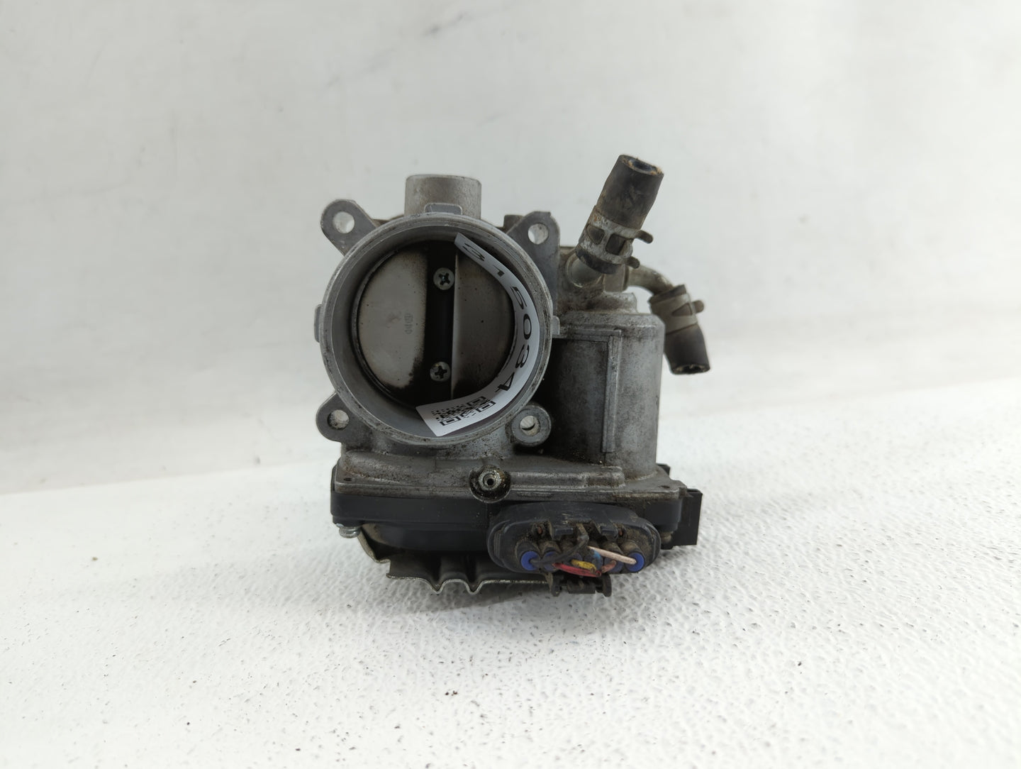 2013 Mitsubishi Outlander Throttle Body P/N:4909 0888 2731 0088 Fits OEM Used Auto Parts - Oemusedautoparts1.com