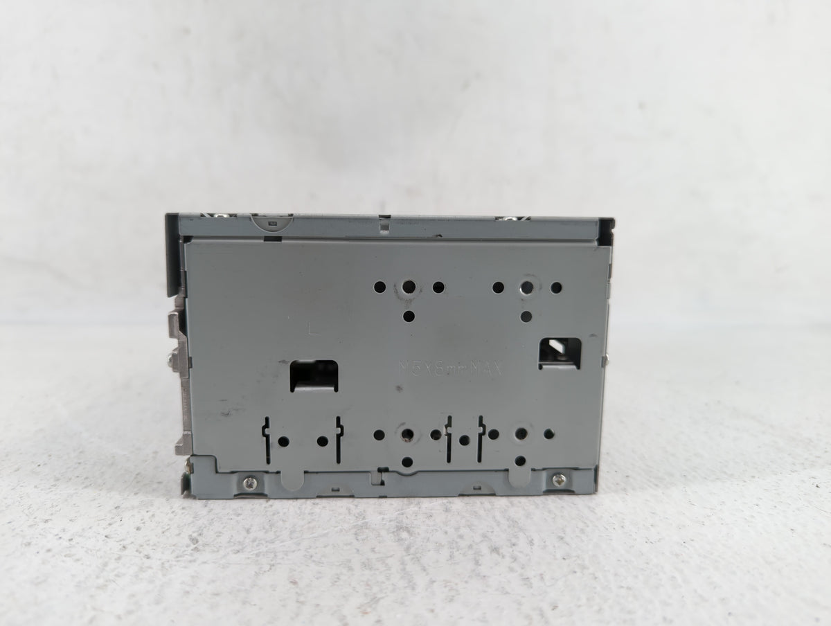 2008-2008 Mitsubishi Outlander Am Fm Cd Player Radio Receiver 380505 - Oemusedautoparts1.com