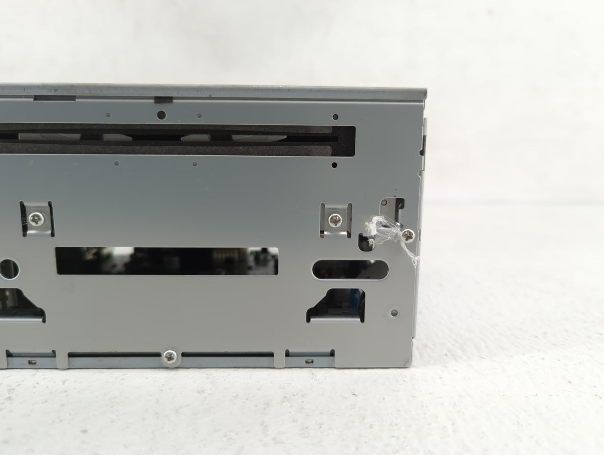 2008-2008 Mitsubishi Outlander Am Fm Cd Player Radio Receiver 380581 - Oemusedautoparts1.com