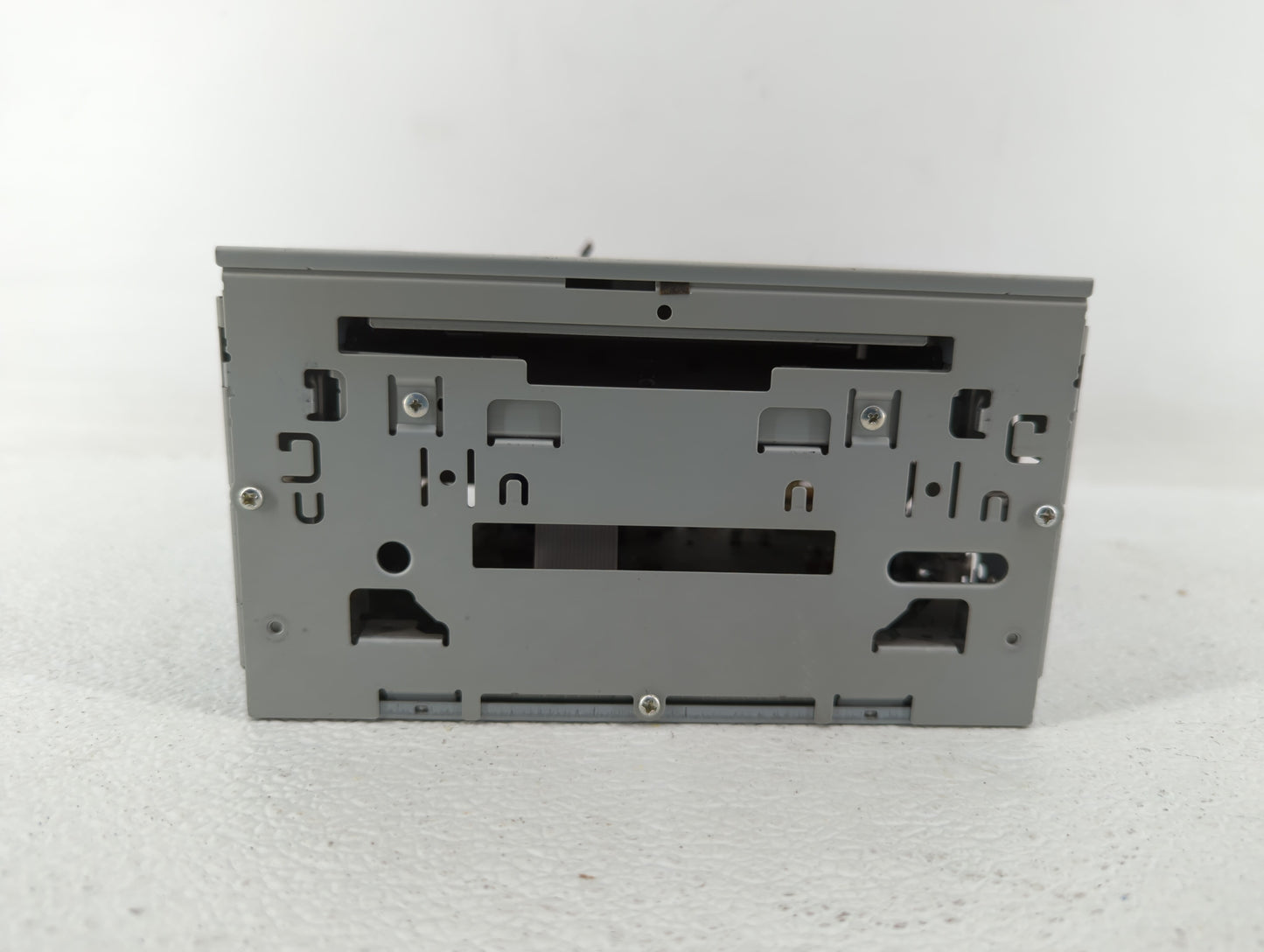 2008-2013 Mitsubishi Outlander Am Fm Cd Player Radio Receiver - Oemusedautoparts1.com