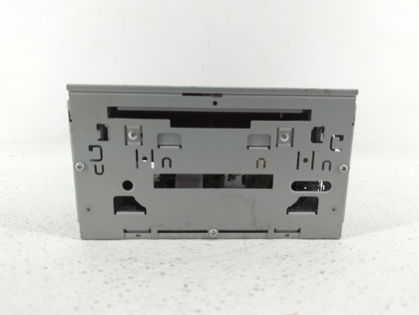 2013 Mitsubishi Outlander Am Fm Cd Player Radio Receiver - Oemusedautoparts1.com