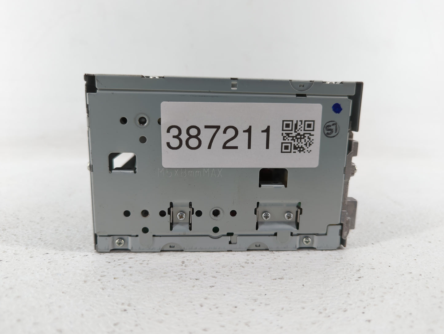 2013 Mitsubishi Outlander Am Fm Cd Player Radio Receiver - Oemusedautoparts1.com