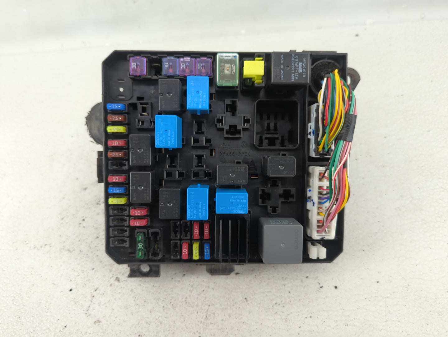 2011-2013 Mitsubishi Outlander Fusebox Fuse Box Panel Relay Module Fits Fits 2011 2012 2013 OEM Used Auto Parts - Oemusedaut