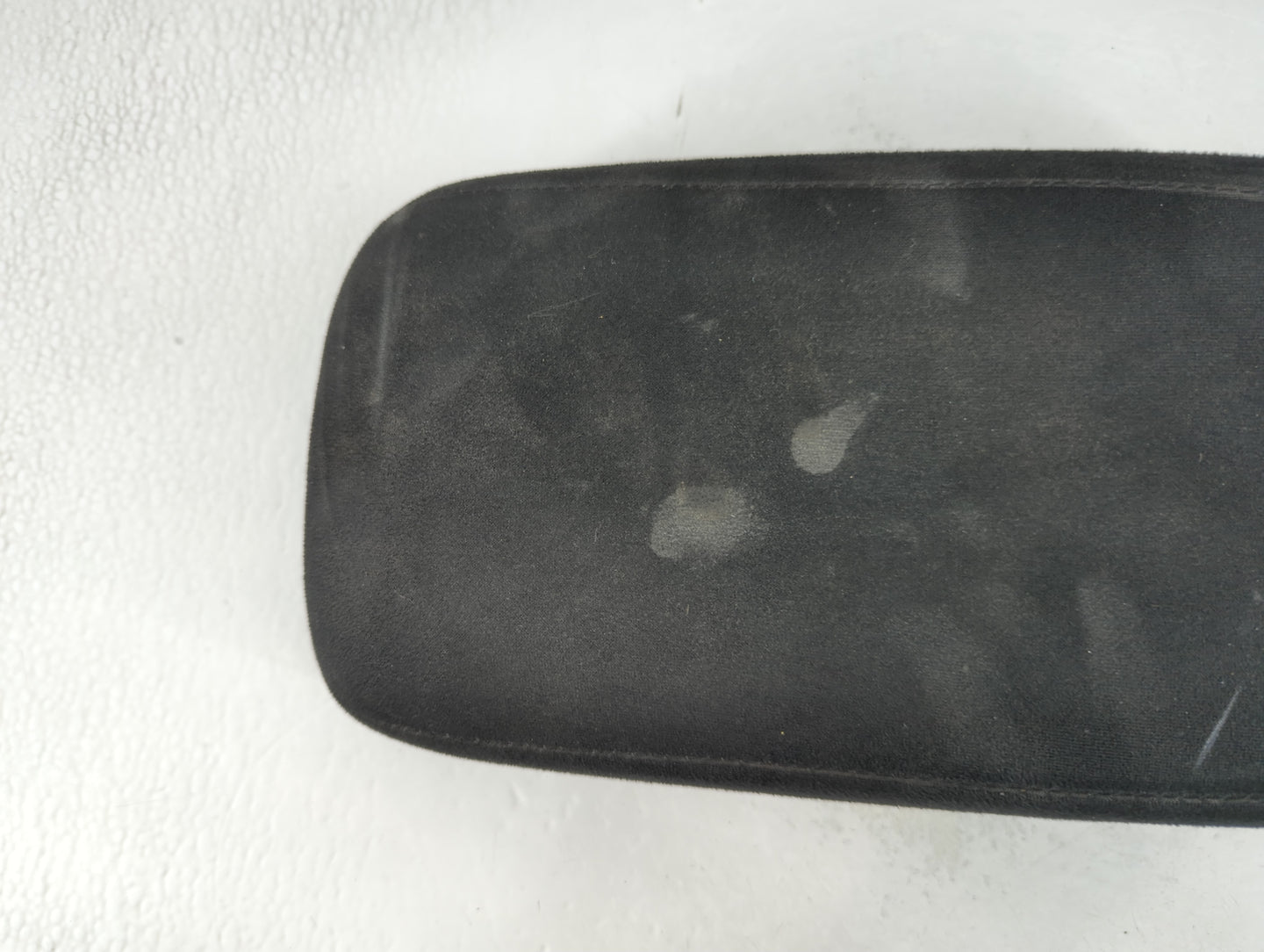 2013 Mitsubishi Outlander Center Console Armrest Cover Lid Fits OEM Used Auto Parts - Oemusedautoparts1.com