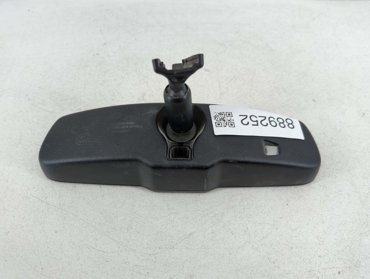 2004-2017 Mitsubishi Outlander Interior Rear View Mirror Replacement OEM P/N:E11026537 Fits OEM Used Auto Parts - Oemusedaut