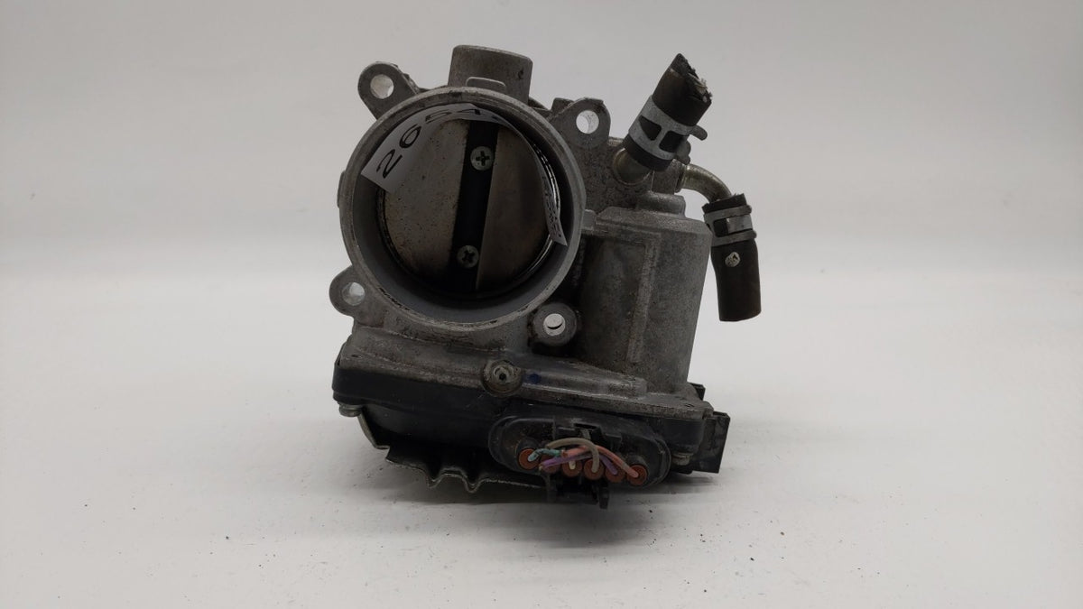 2013-2017 Mitsubishi Outlander Sport Throttle Body P/N:2731 0088 Fits Fits 2013 2014 2015 2016 2017 OEM Used Auto Parts - Oe