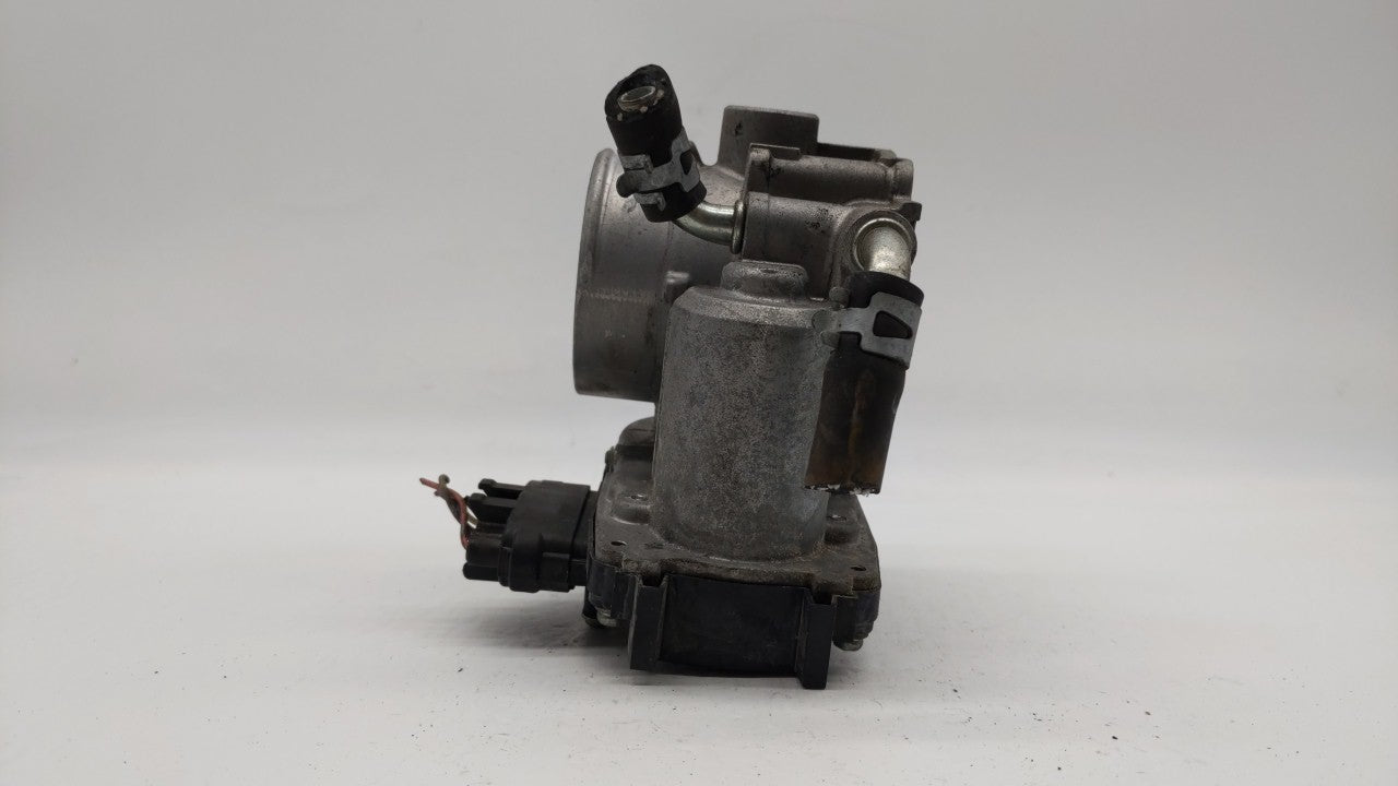 2013 Mitsubishi Outlander Sport Throttle Body P/N:2731 0088 Fits OEM Used Auto Parts - Oemusedautoparts1.com