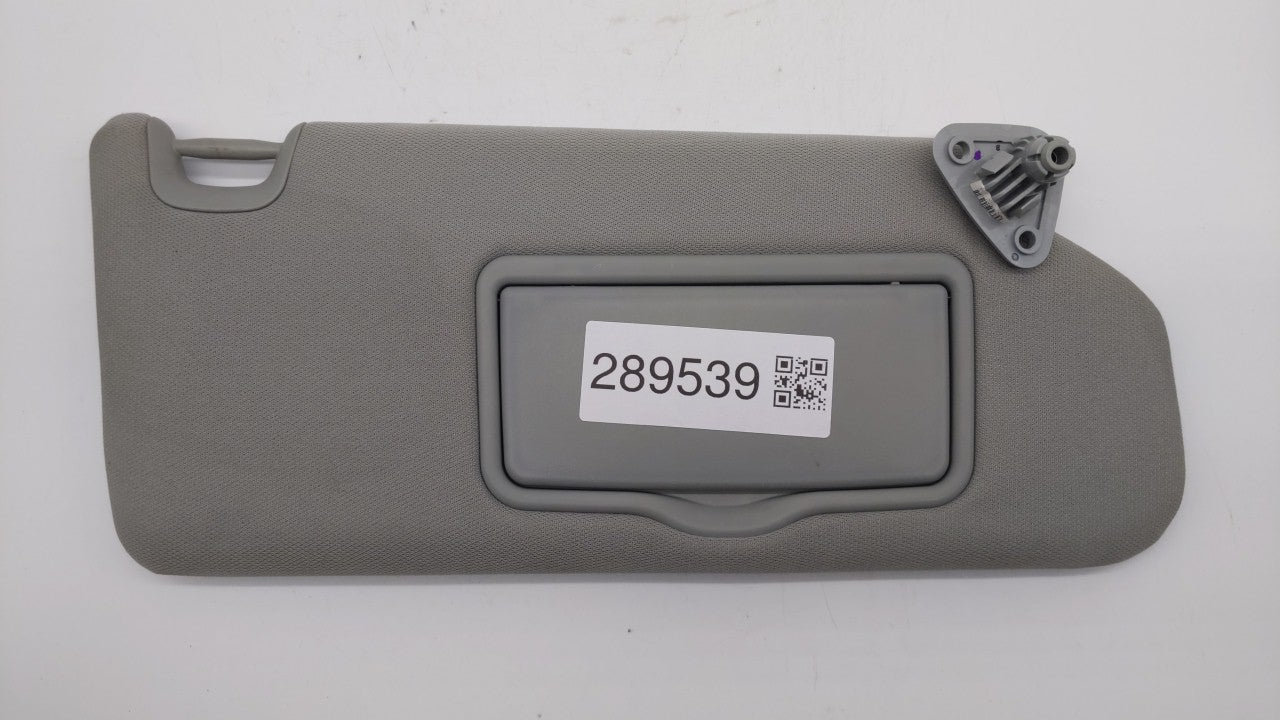 2013-2015 Mitsubishi Outlander Sport Sun Visor Shade Replacement Passenger Right Mirror Fits Fits 2013 2014 2015 OEM Used Au