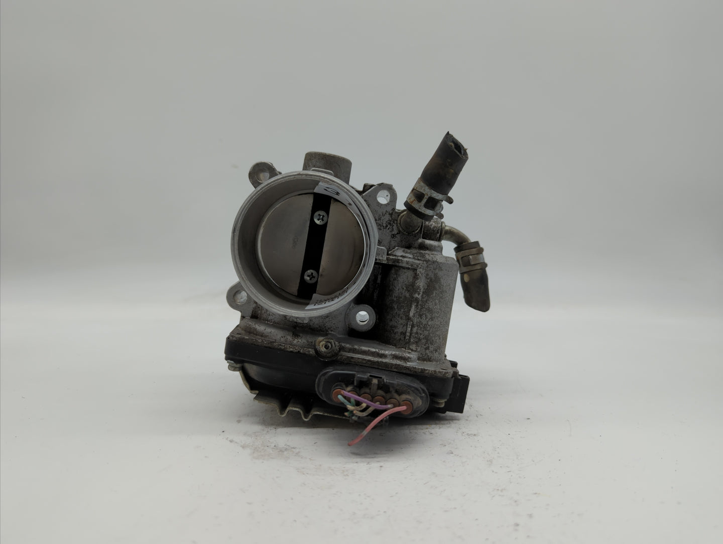 2013 Mitsubishi Outlander Sport Throttle Body P/N:4909 0888 2731 0088 Fits OEM Used Auto Parts - Oemusedautoparts1.com