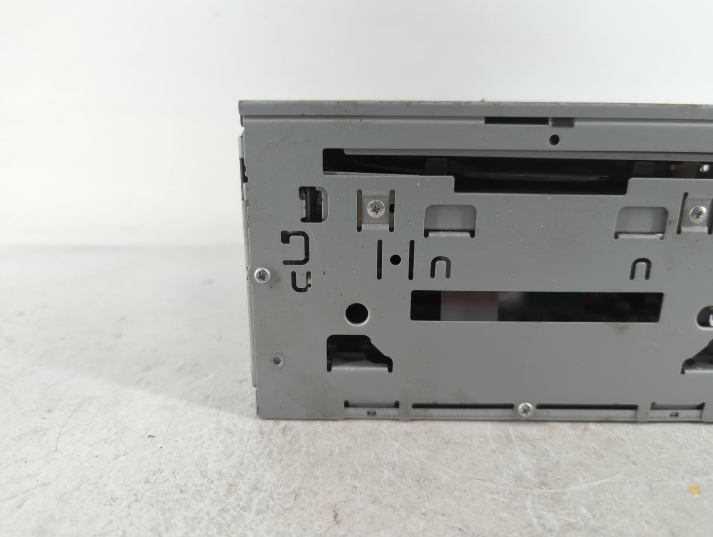 2011-2013 Mitsubishi Outlander Sport Am Fm Cd Player Radio Receiver - Oemusedautoparts1.com