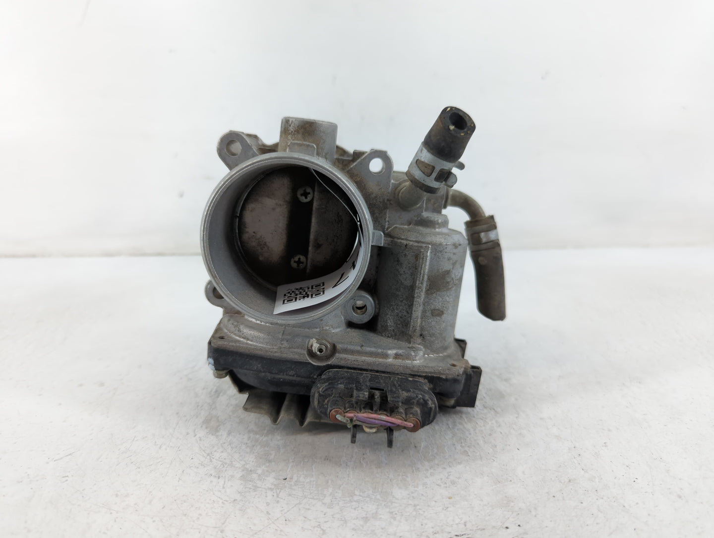 2013-2017 Mitsubishi Outlander Sport Throttle Body P/N:2X25 1086 57021-B Fits Fits 2013 2014 2015 2016 2017 OEM Used Auto Pa
