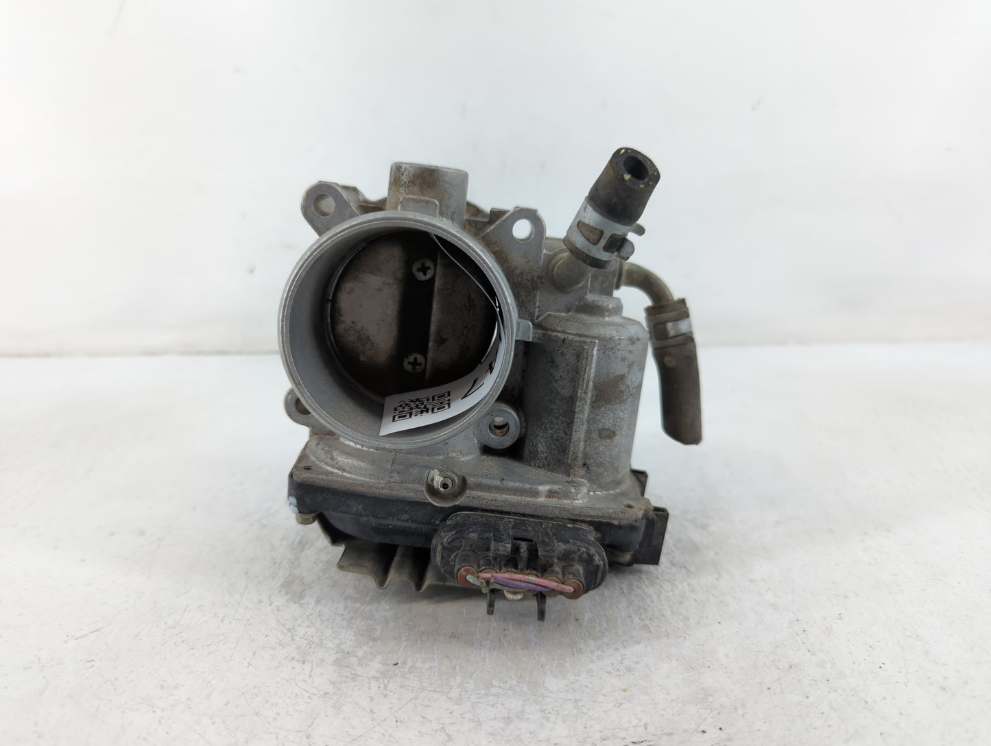 2013-2017 Mitsubishi Outlander Sport Throttle Body P/N:2X25 1086 57021-B Fits Fits 2013 2014 2015 2016 2017 OEM Used Auto Pa